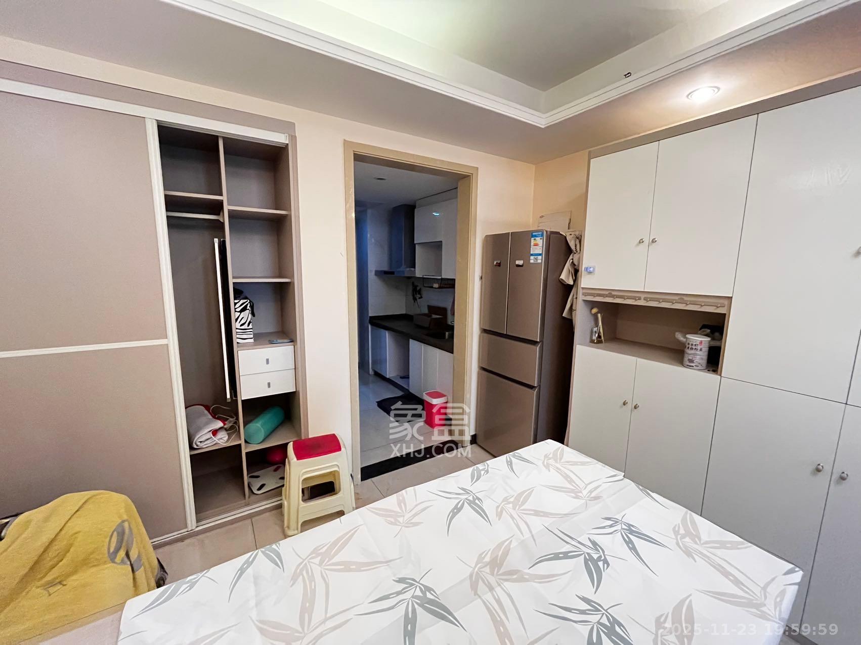 恒大御景湾  1室1厅1卫    1600.0元/月室内图