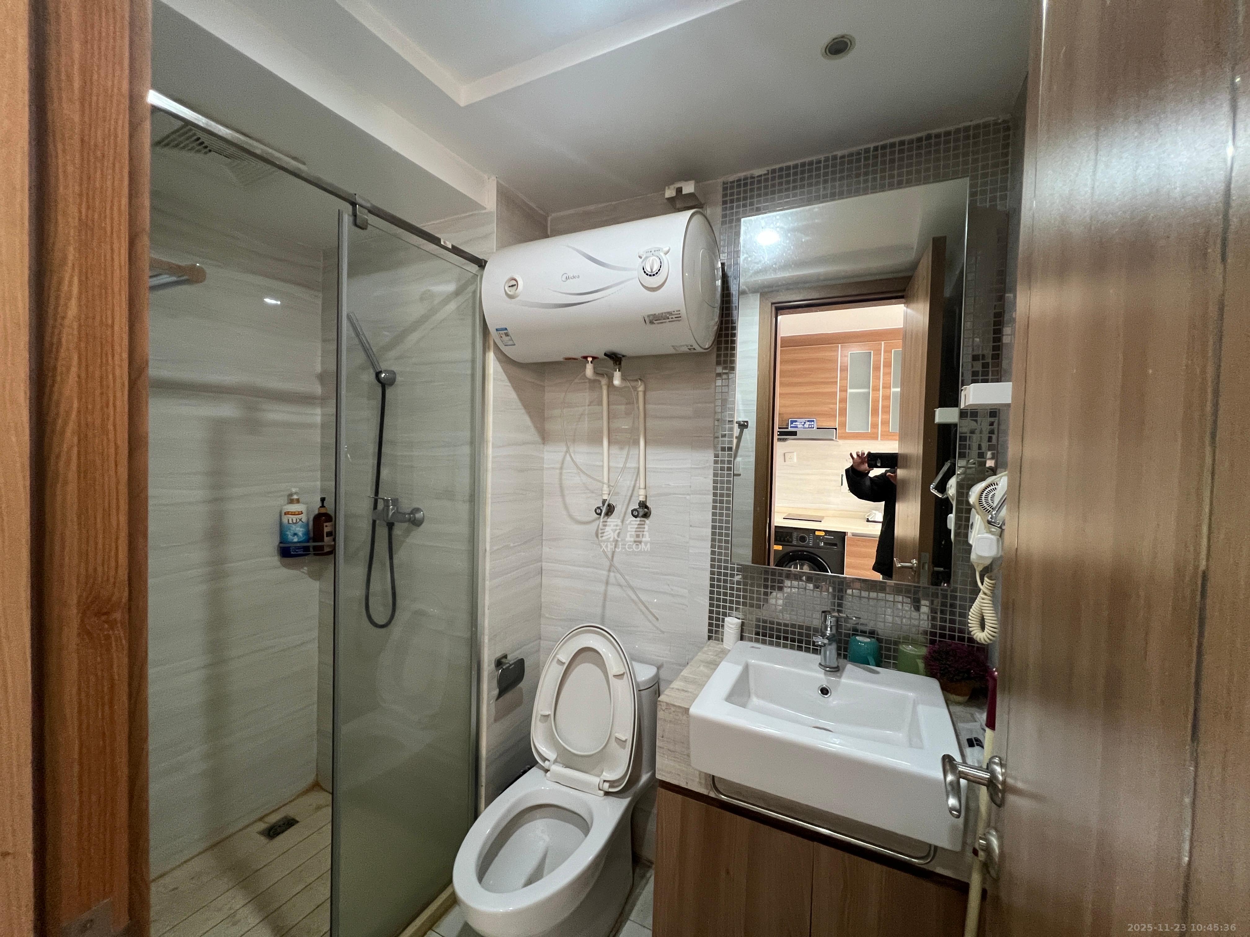 恒大国际广场 1室0厅0卫 1200.0元/月 恒大国际广场 1室0厅0卫 1200.0元/月室内图