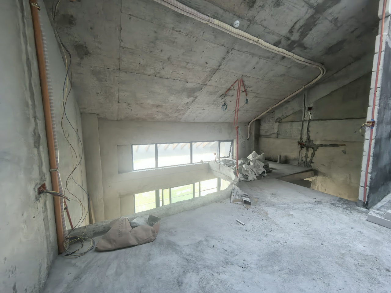 鲁能海蓝公馆  1室2厅2卫    80.0万室内图