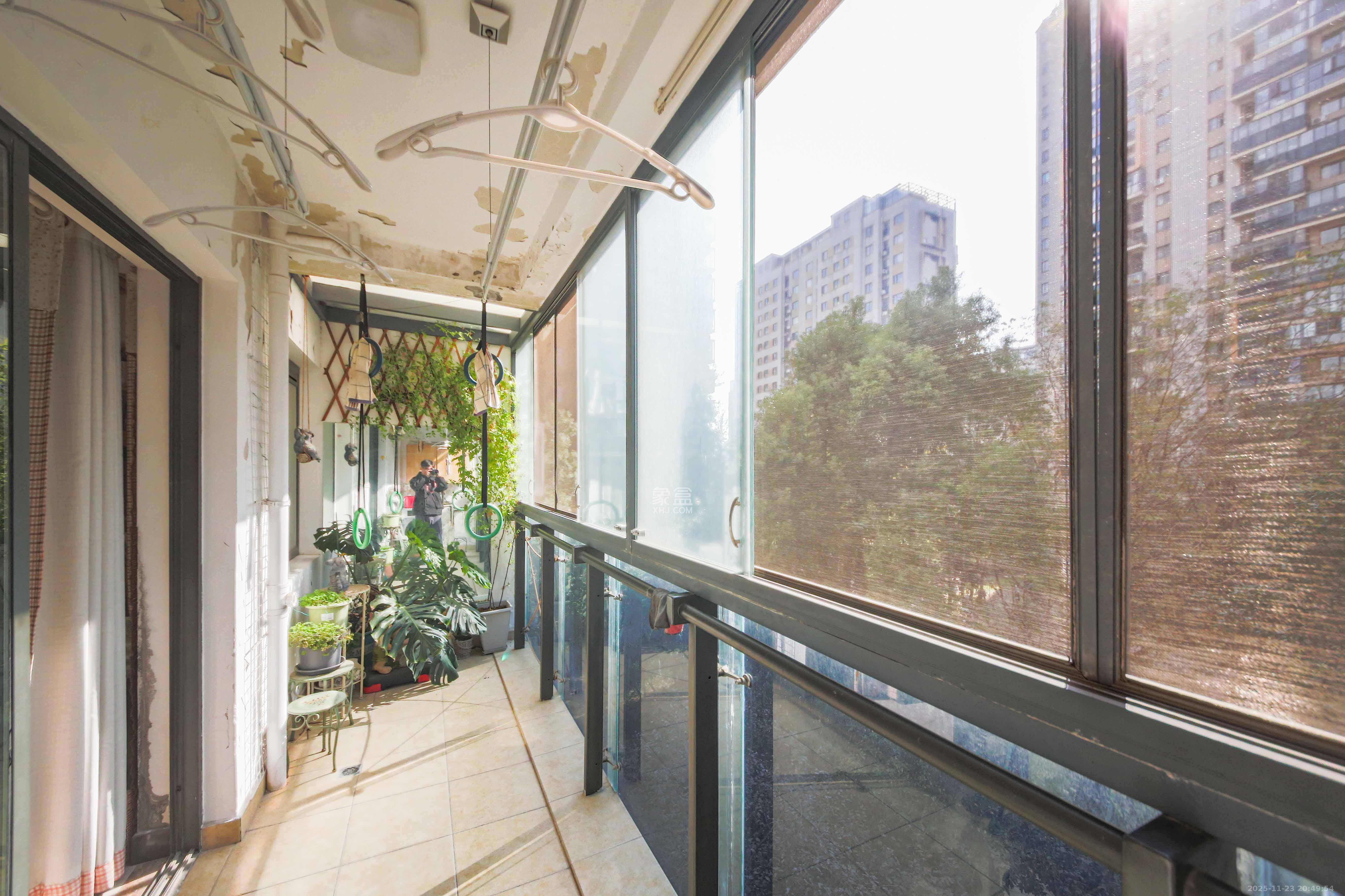 博林金谷 3室2厅2卫 122.0万 博林金谷 3室2厅2卫 122.0万阳台