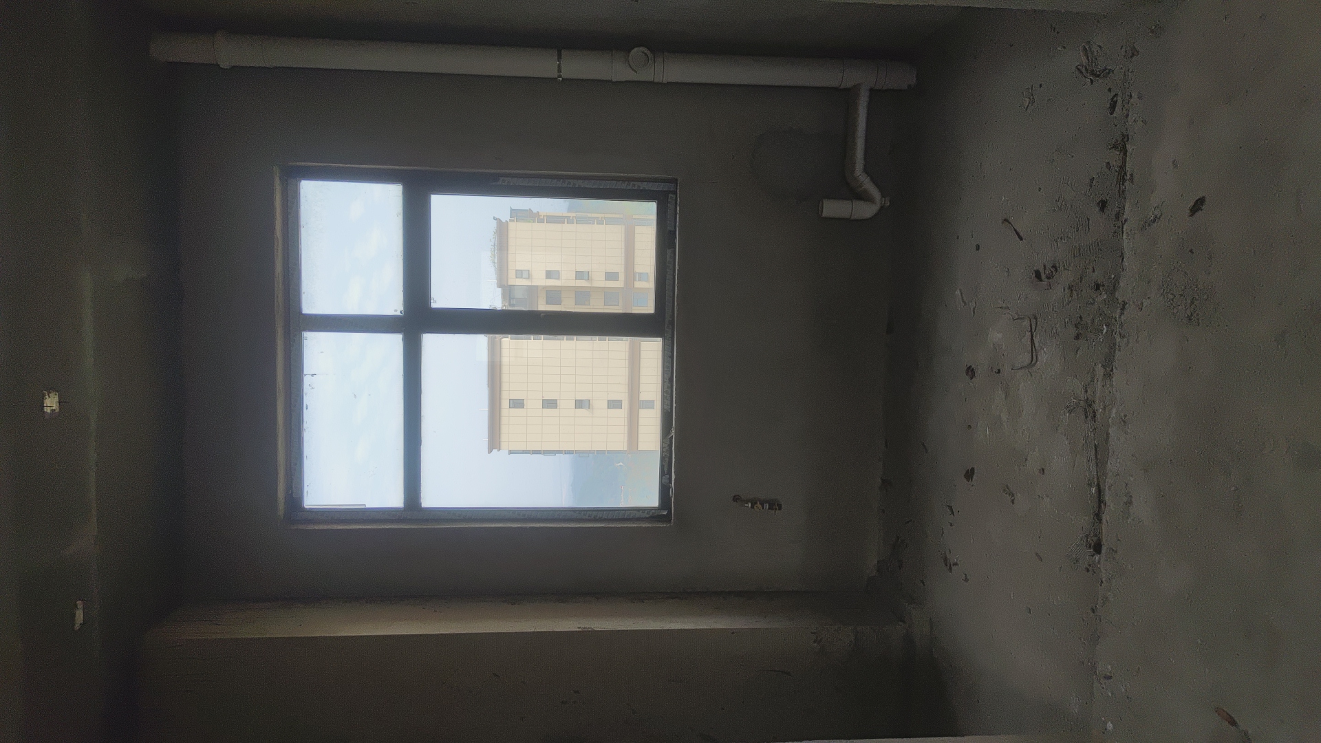 和泰家园 4室2厅2卫 100.0万 和泰家园 4室2厅2卫 100.0万客厅