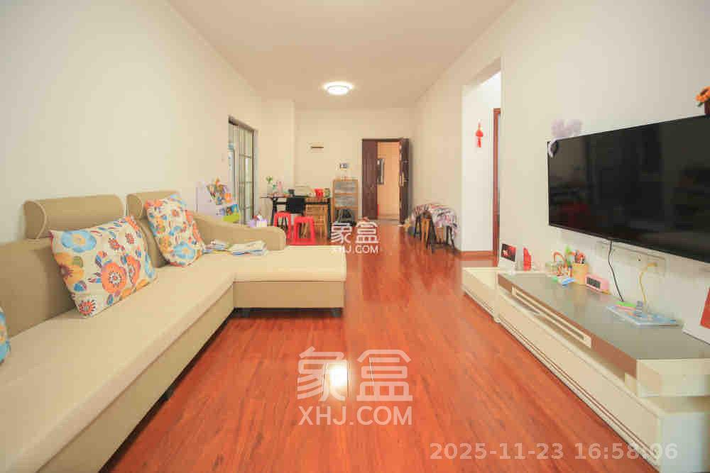 五矿万境水岸三期  3室2厅1卫    2200.0元/月室内图