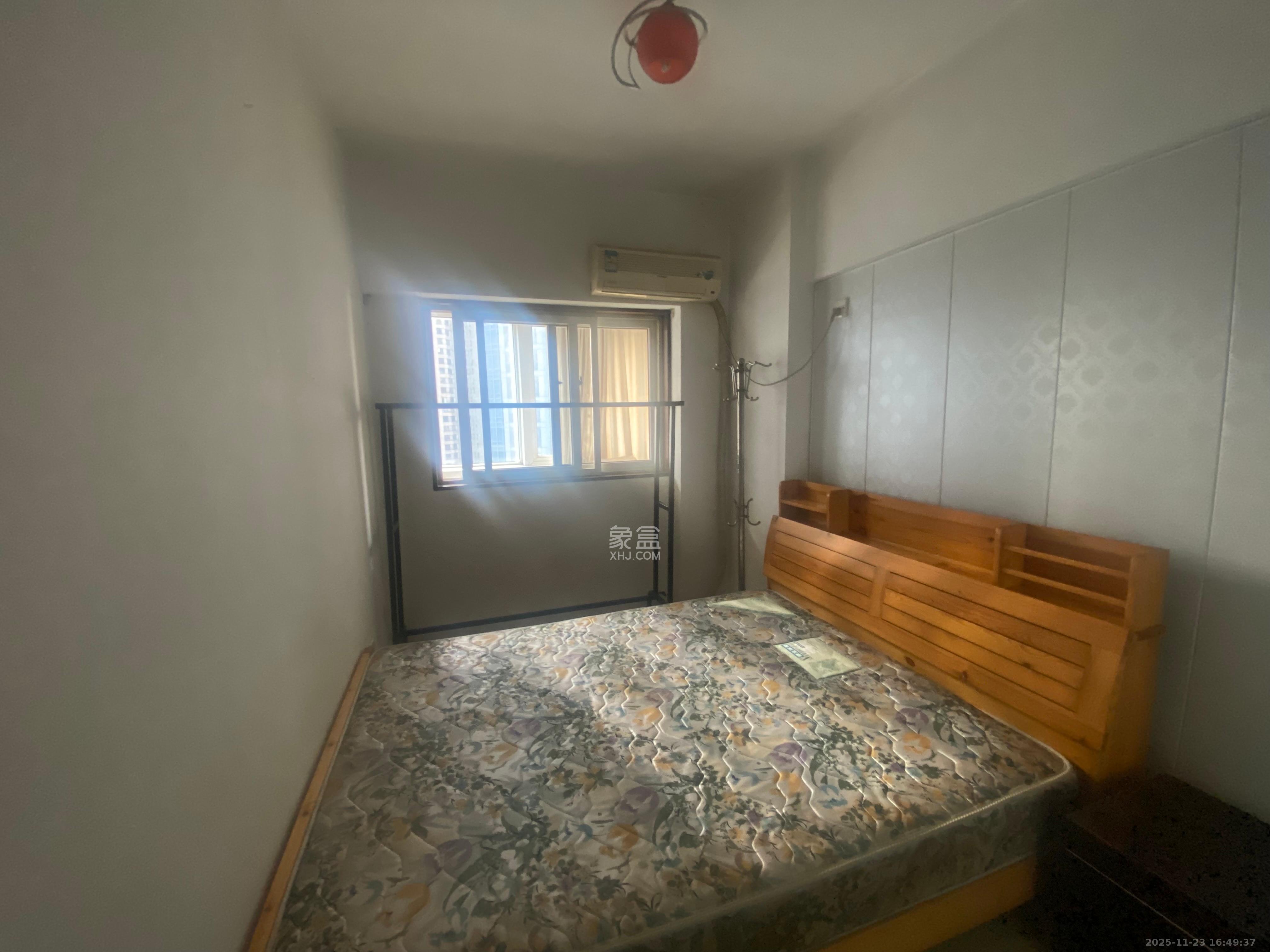 在水一方  1室1厅1卫    3900.0元/月室内图