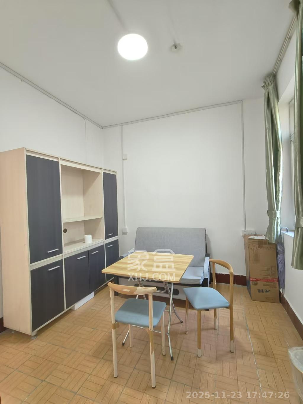 向韶村  1室1厅1卫    1200.0元/月