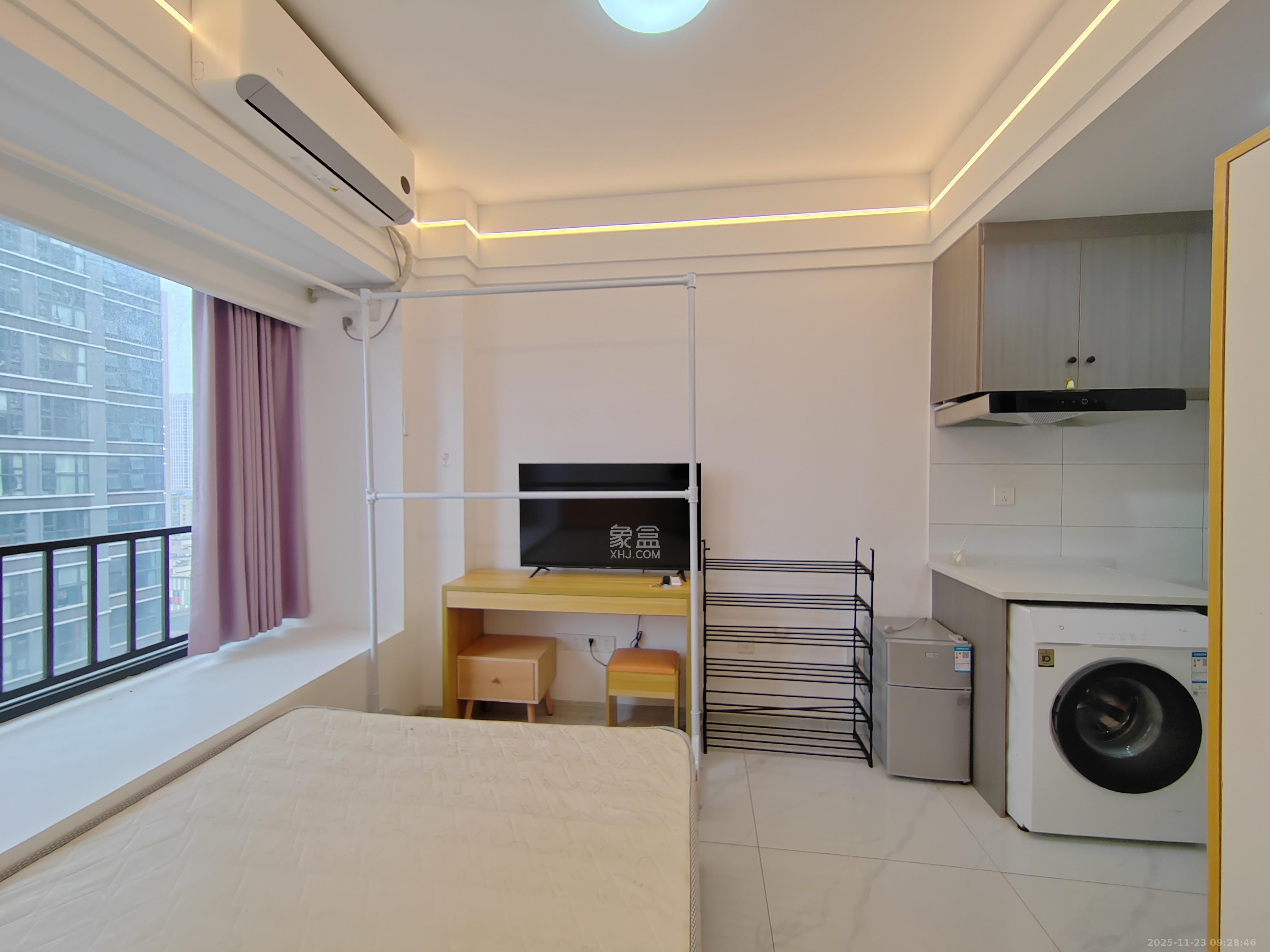 龙湖铂金岛 1室1厅1卫 1400.0元/月 龙湖铂金岛 1室1厅1卫 1400.0元/月室内图