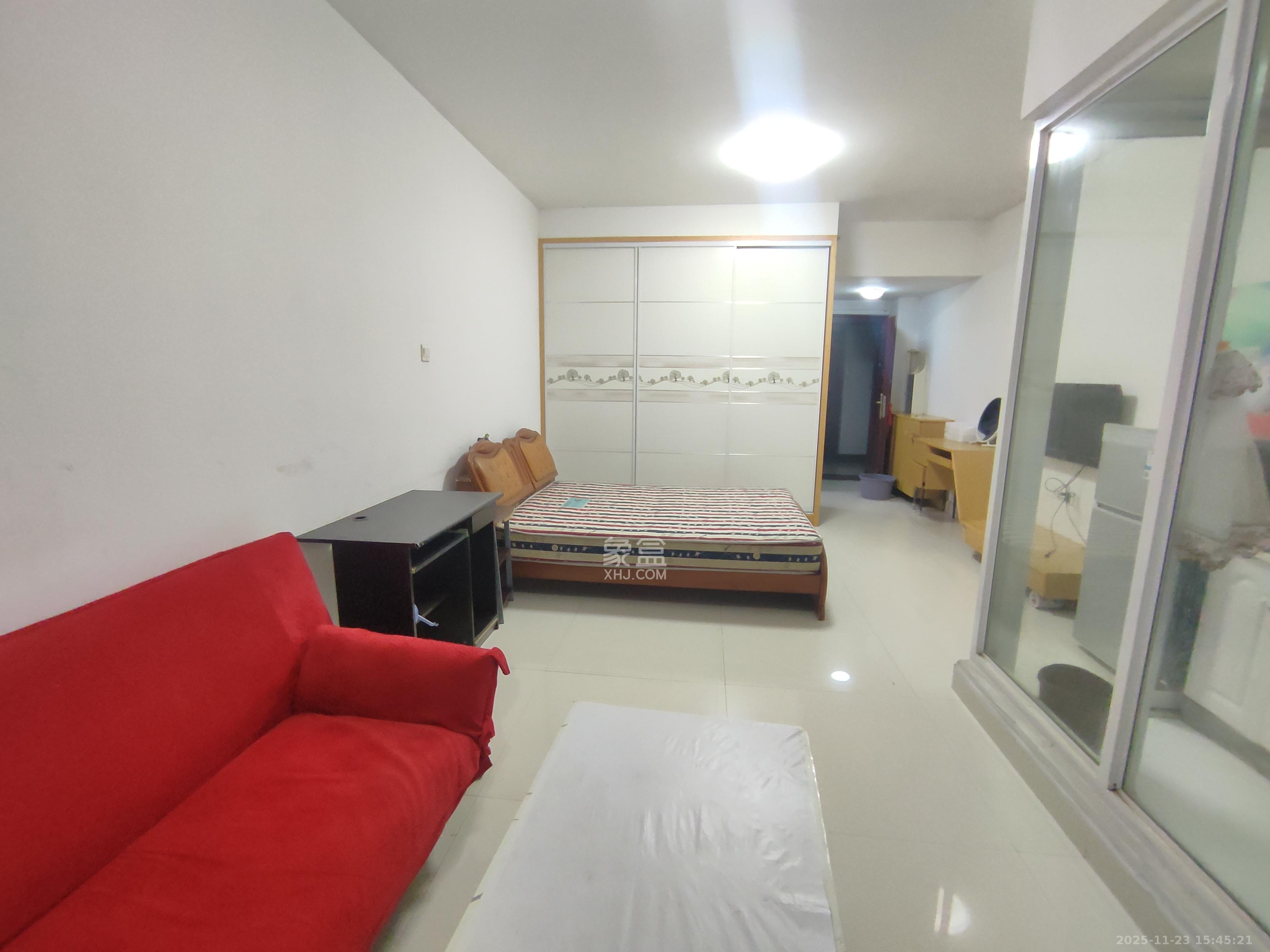 时代星城  1室1厅1卫    900.0元/月室内图