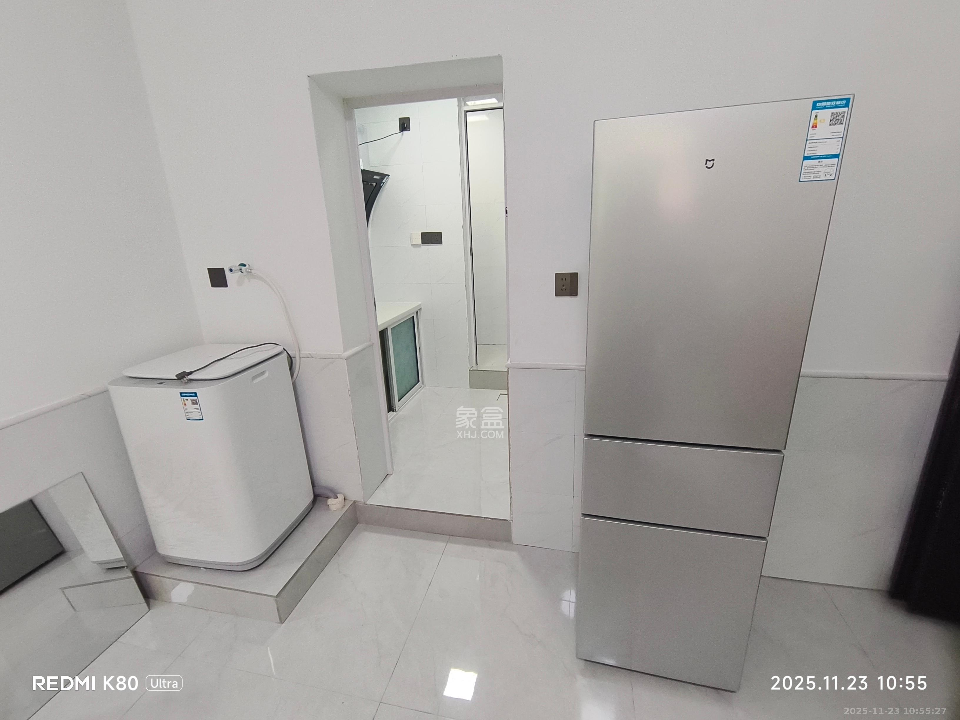 洞井商贸城  1室0厅0卫    1100.0元/月室内图1