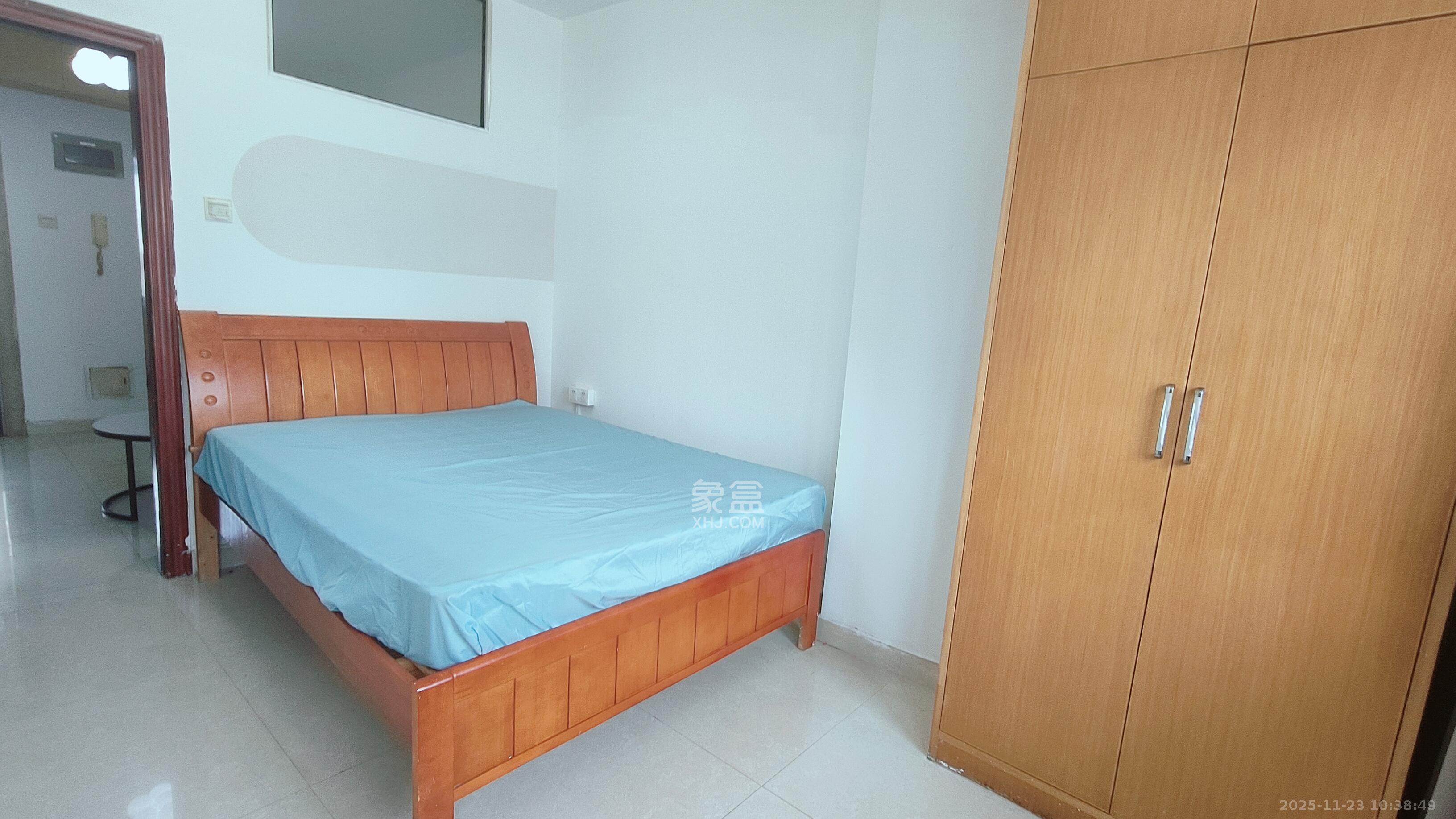 金碧文华  2室1厅1卫    2000.0元/月室内图1