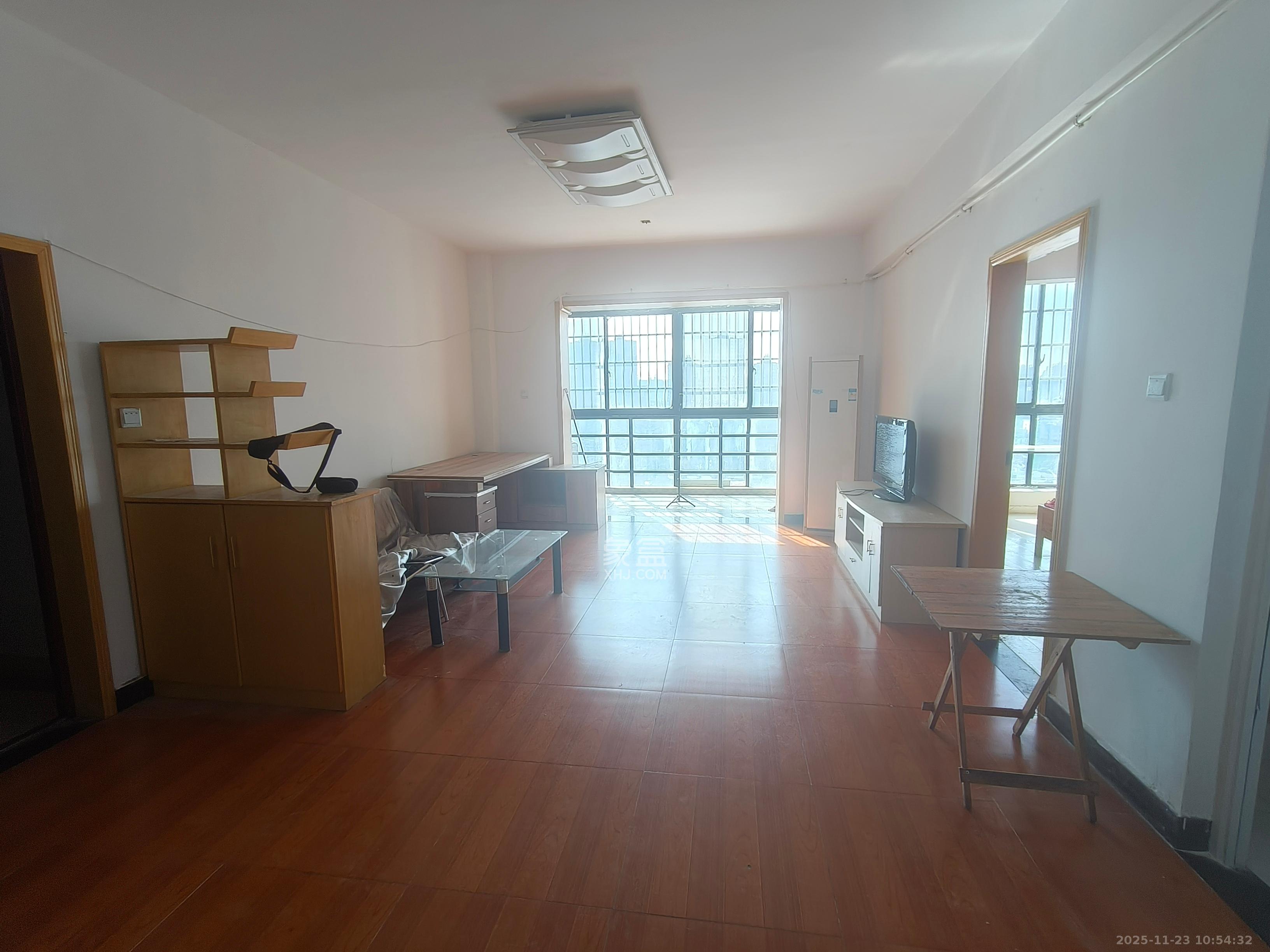 瑞都华庭(华庭美苑) 1室1厅1卫 1600.0元/月 瑞都华庭(华庭美苑) 1室1厅1卫 1600.0元/月室内图