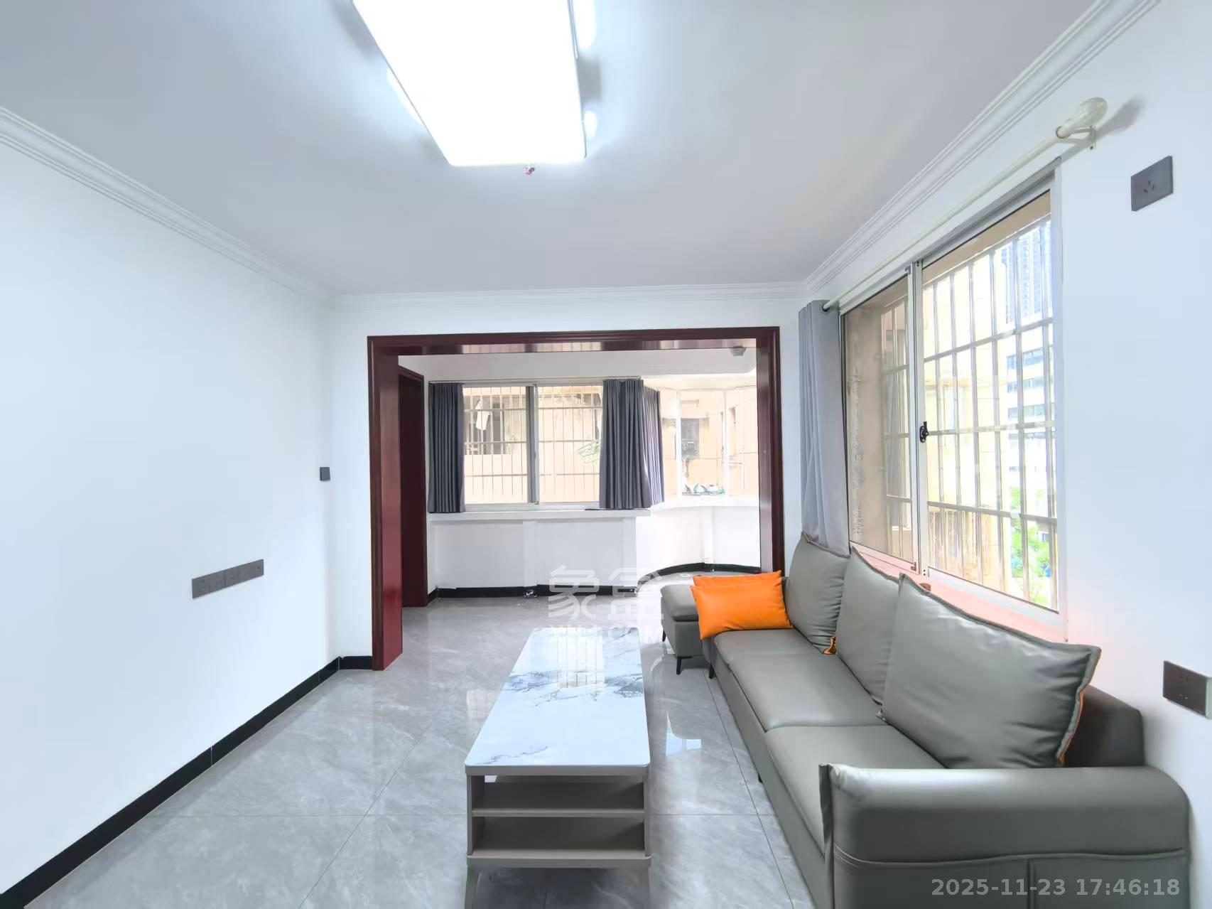 英才园三片  2室2厅1卫    2000.0元/月