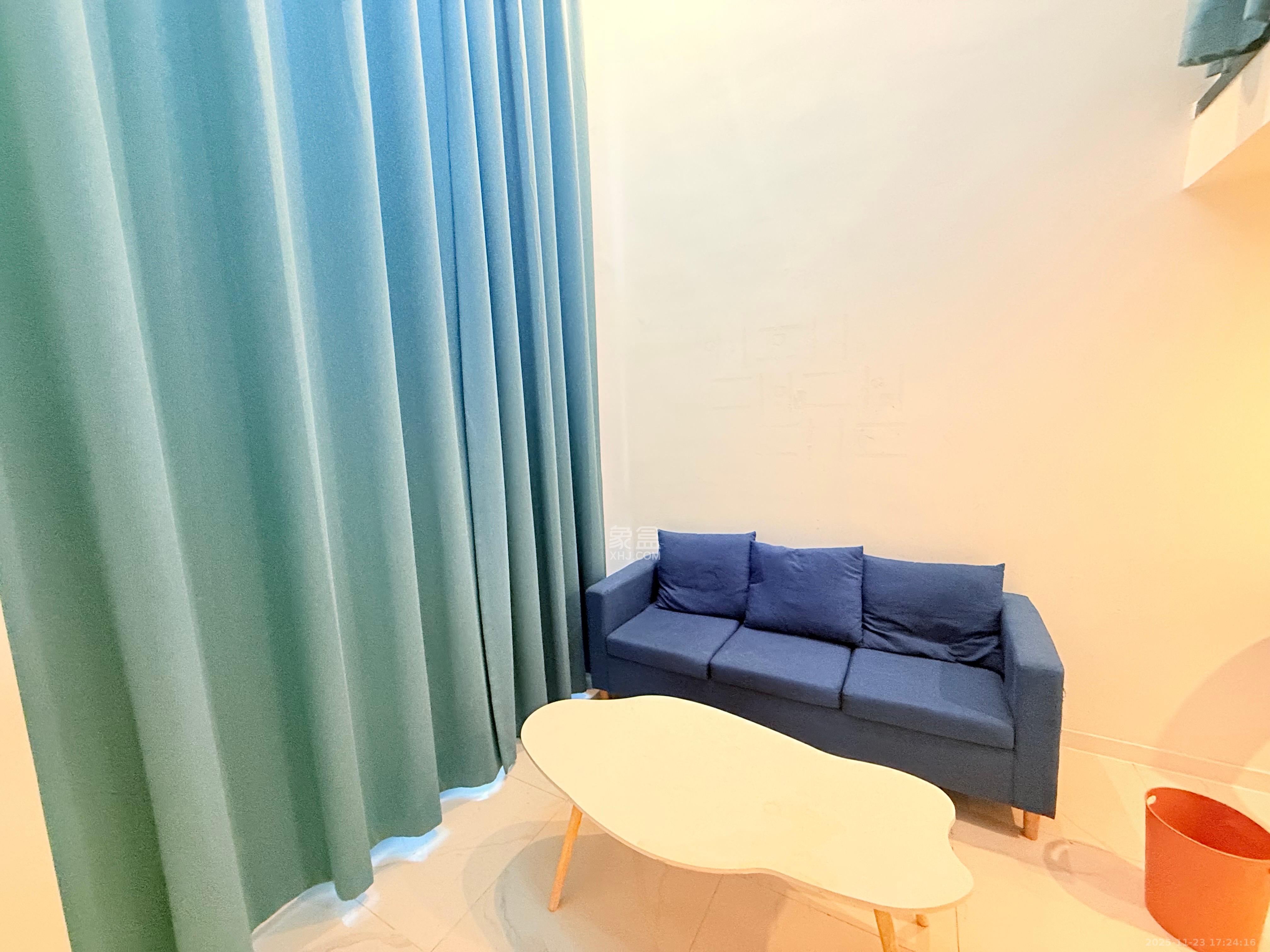 卓越江岸 1室2厅1卫 2000.0元/月 卓越江岸 1室2厅1卫 2000.0元/月室内图