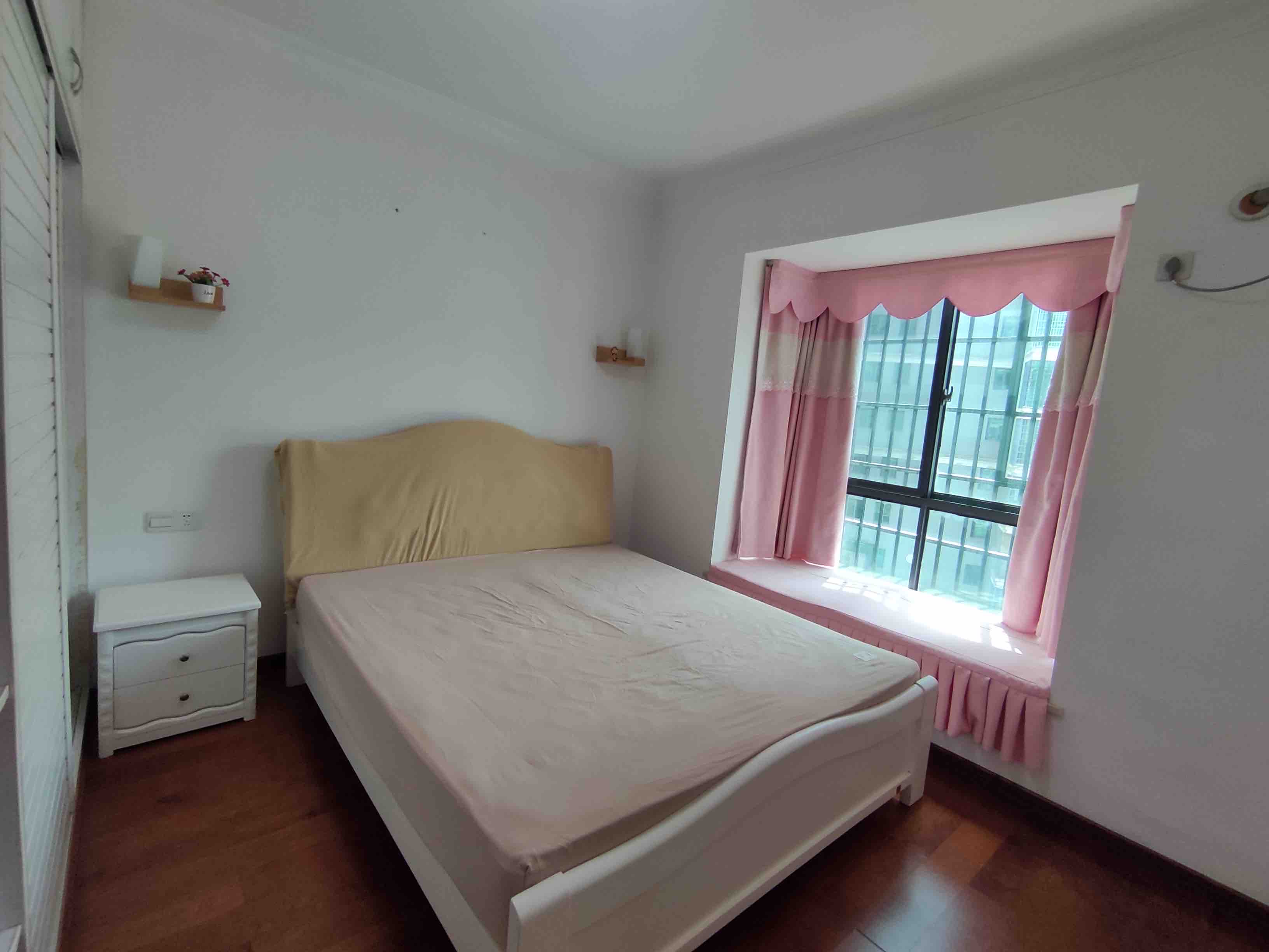 紫御华府  1室0厅0卫    55.0万