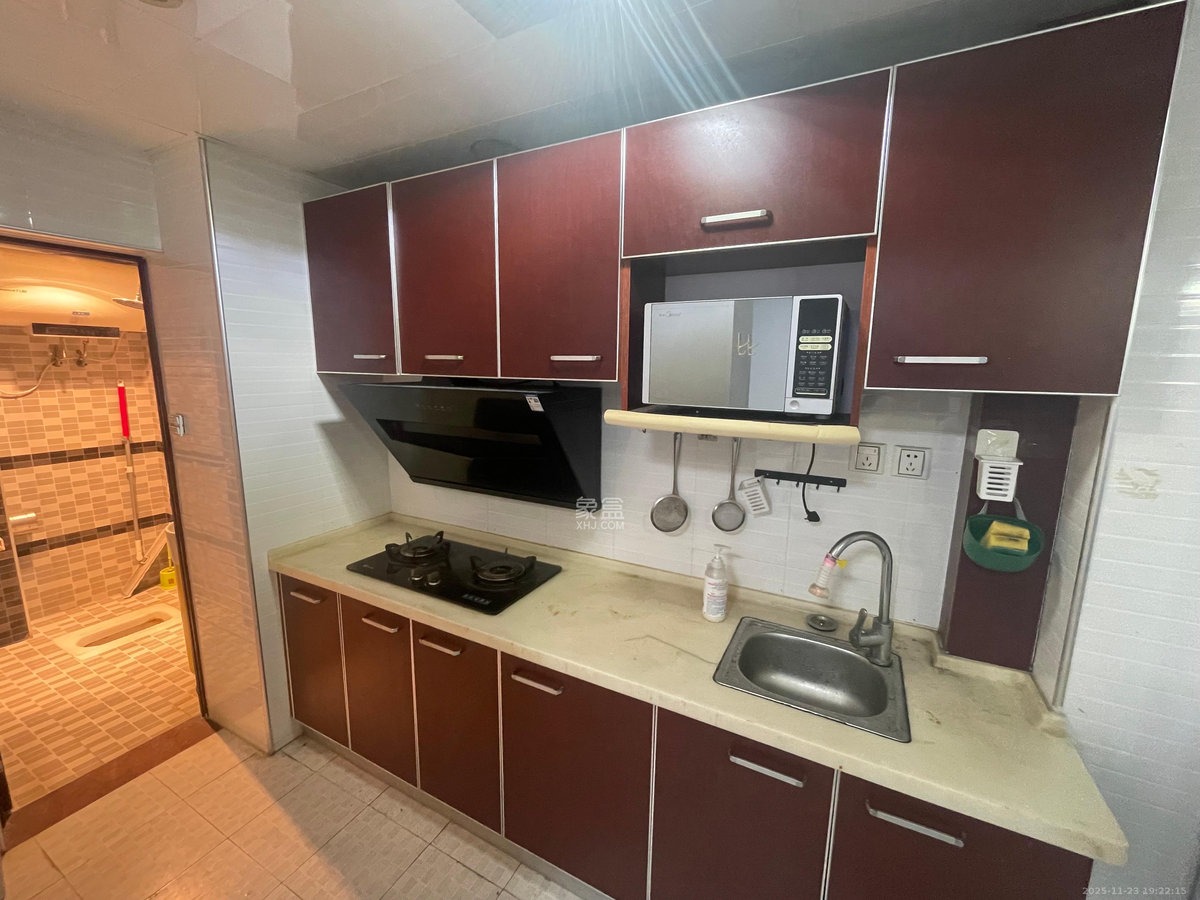 BOBO天下城(CTA财富中心) 1室1厅1卫 1600.0元/月 BOBO天下城(CTA财富中心) 1室1厅1卫 1600.0元/月室内图