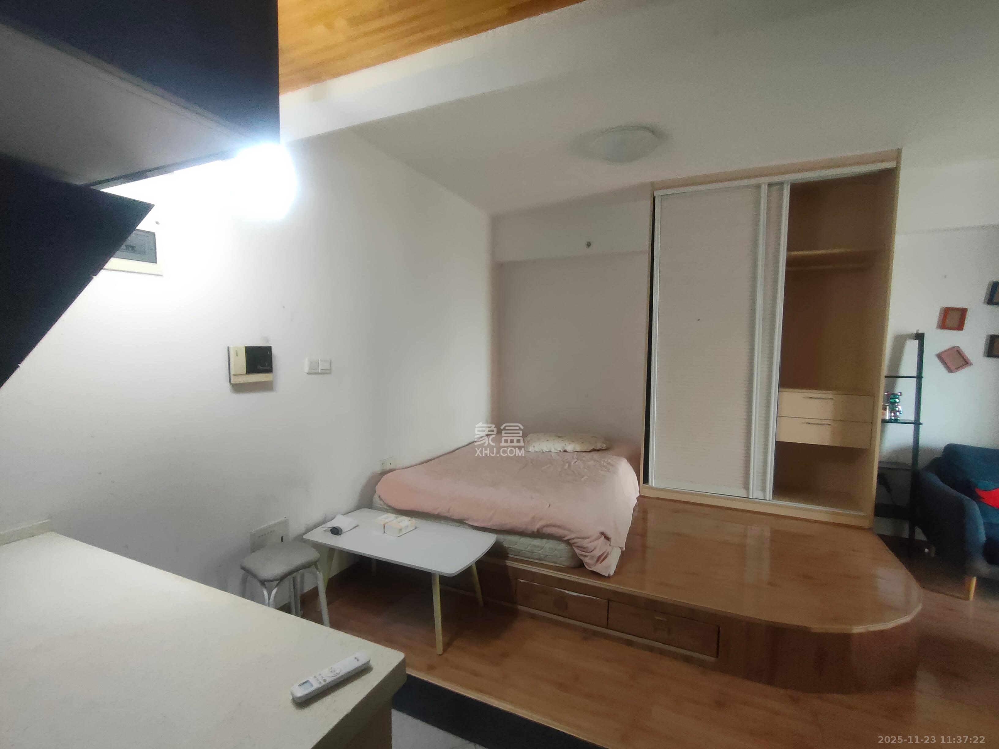 君悦紫园 1室1厅1卫 1500.0元/月 君悦紫园 1室1厅1卫 1500.0元/月室内图