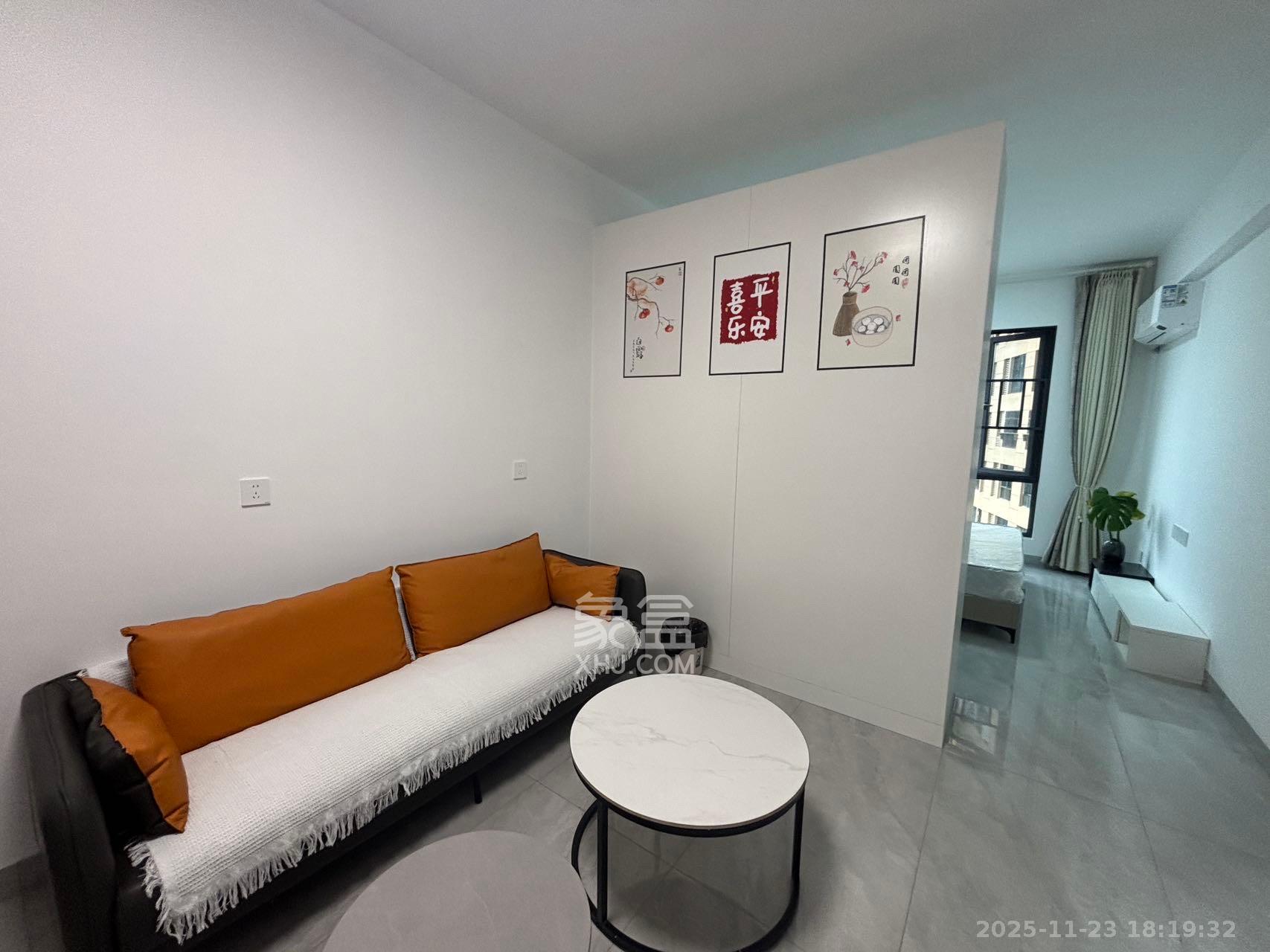 莲馨苑  1室0厅0卫    1700.0元/月室内图