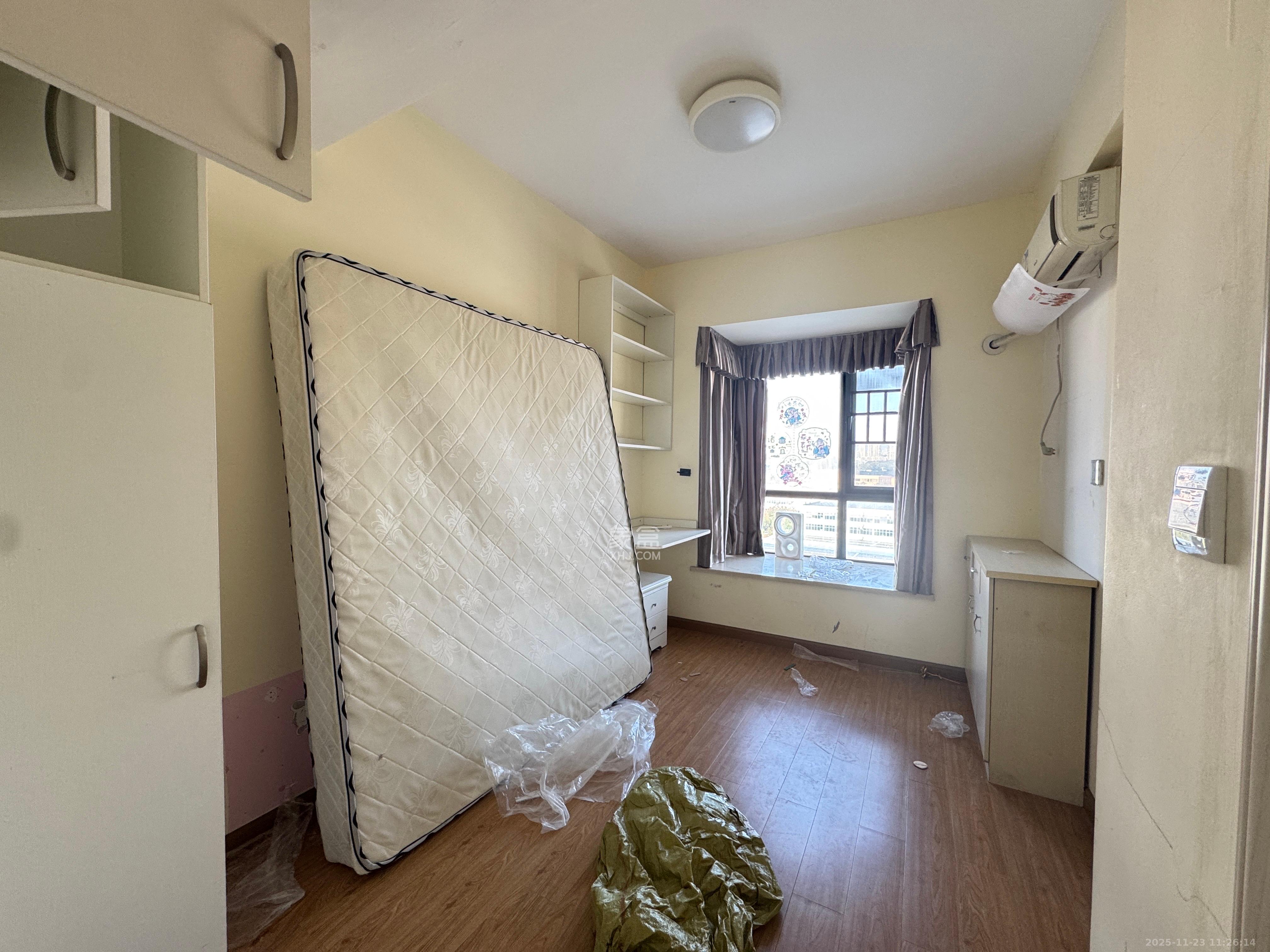 麓谷明珠 2室2厅1卫 2100.0元/月 麓谷明珠 2室2厅1卫 2100.0元/月室内图