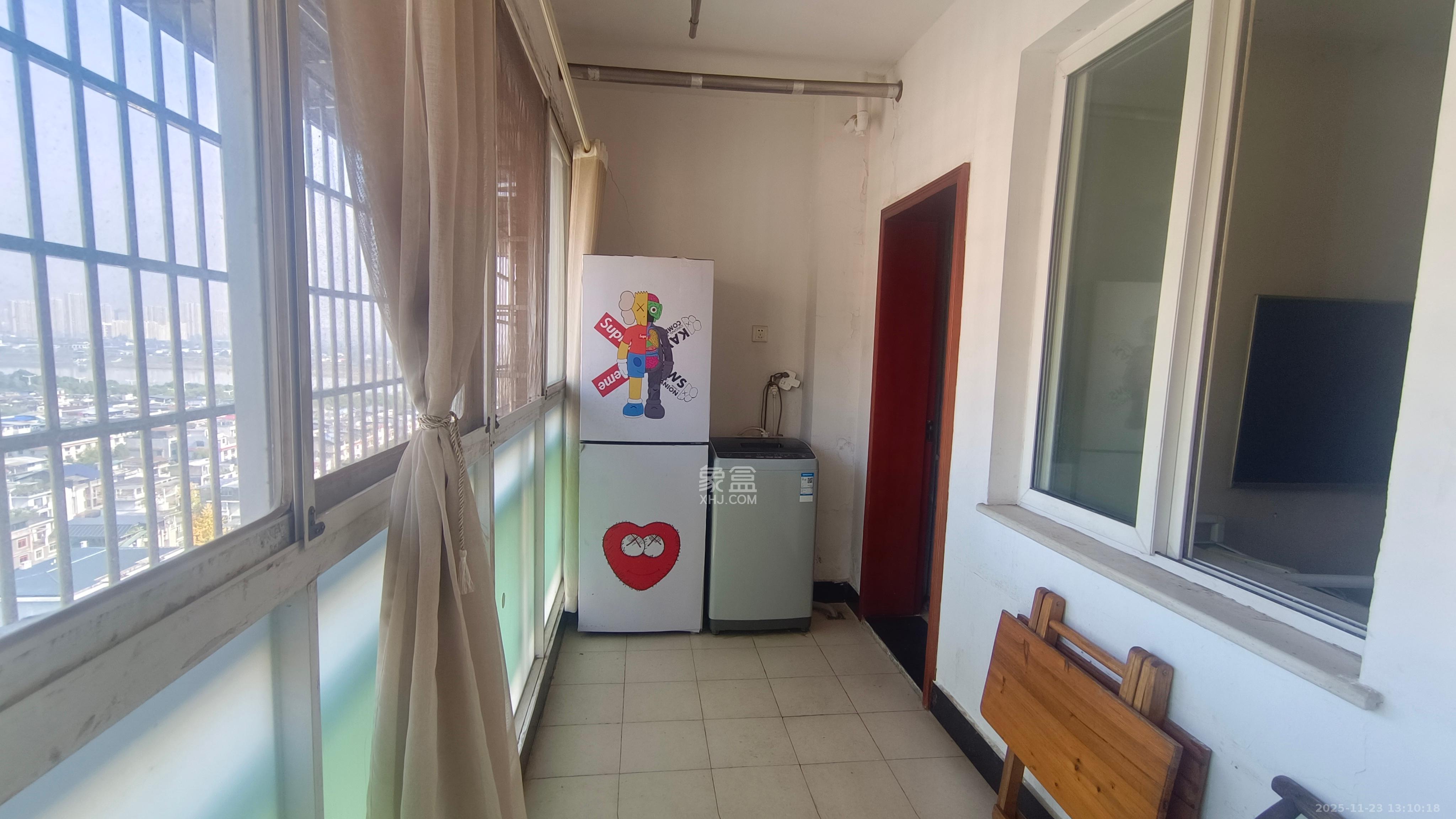 江临天下 1室1厅1卫 1500.0元/月 江临天下 1室1厅1卫 1500.0元/月室内图