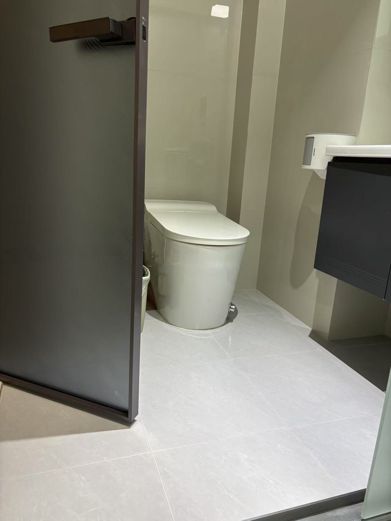 唯读逸臣公园 2室1厅1卫 1800.0元/月 唯读逸臣公园 2室1厅1卫 1800.0元/月室内图