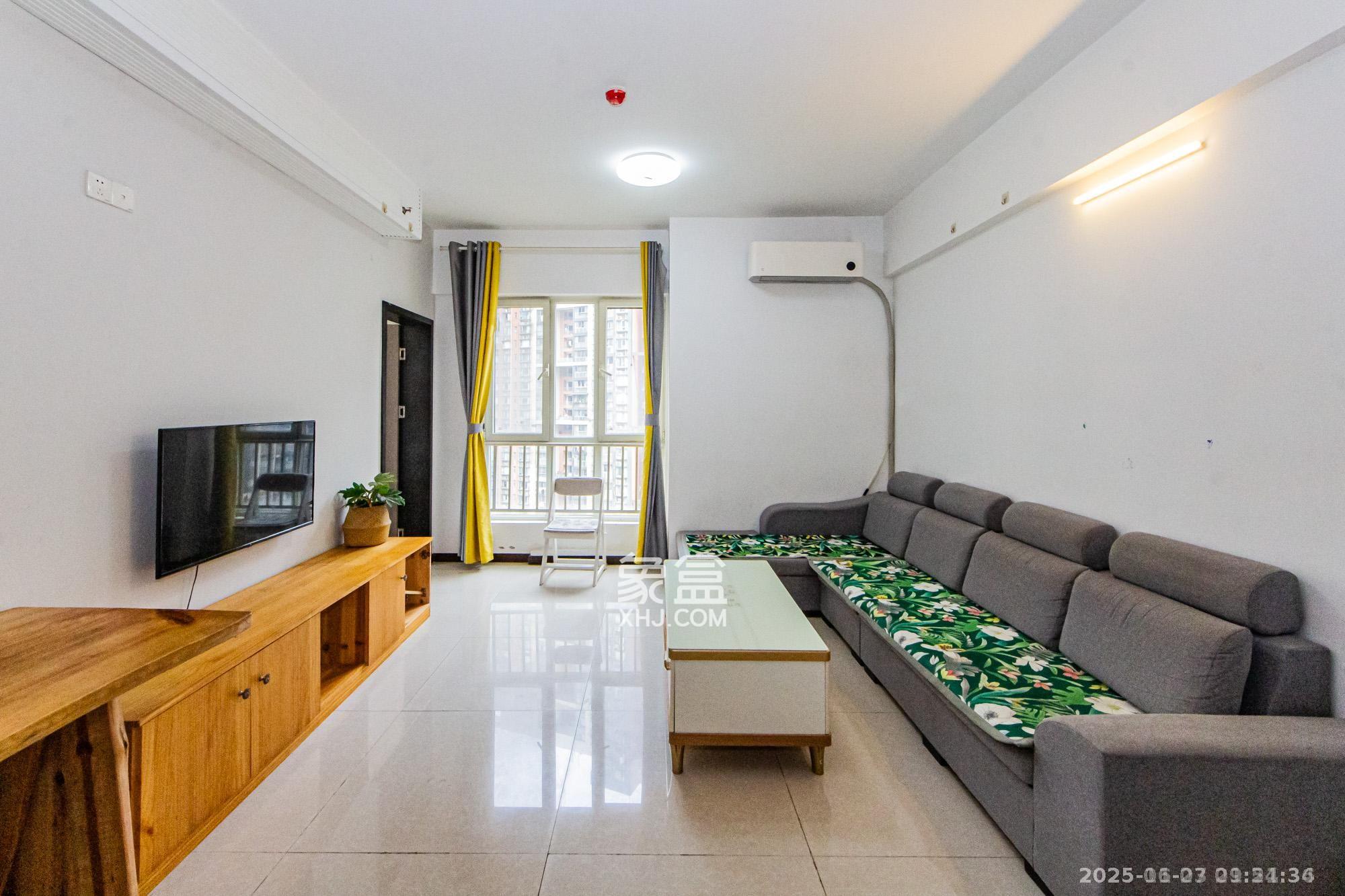 北辰三角洲E4区 3室2厅1卫 2800.0元/月 北辰三角洲E4区 3室2厅1卫 2800.0元/月室内图