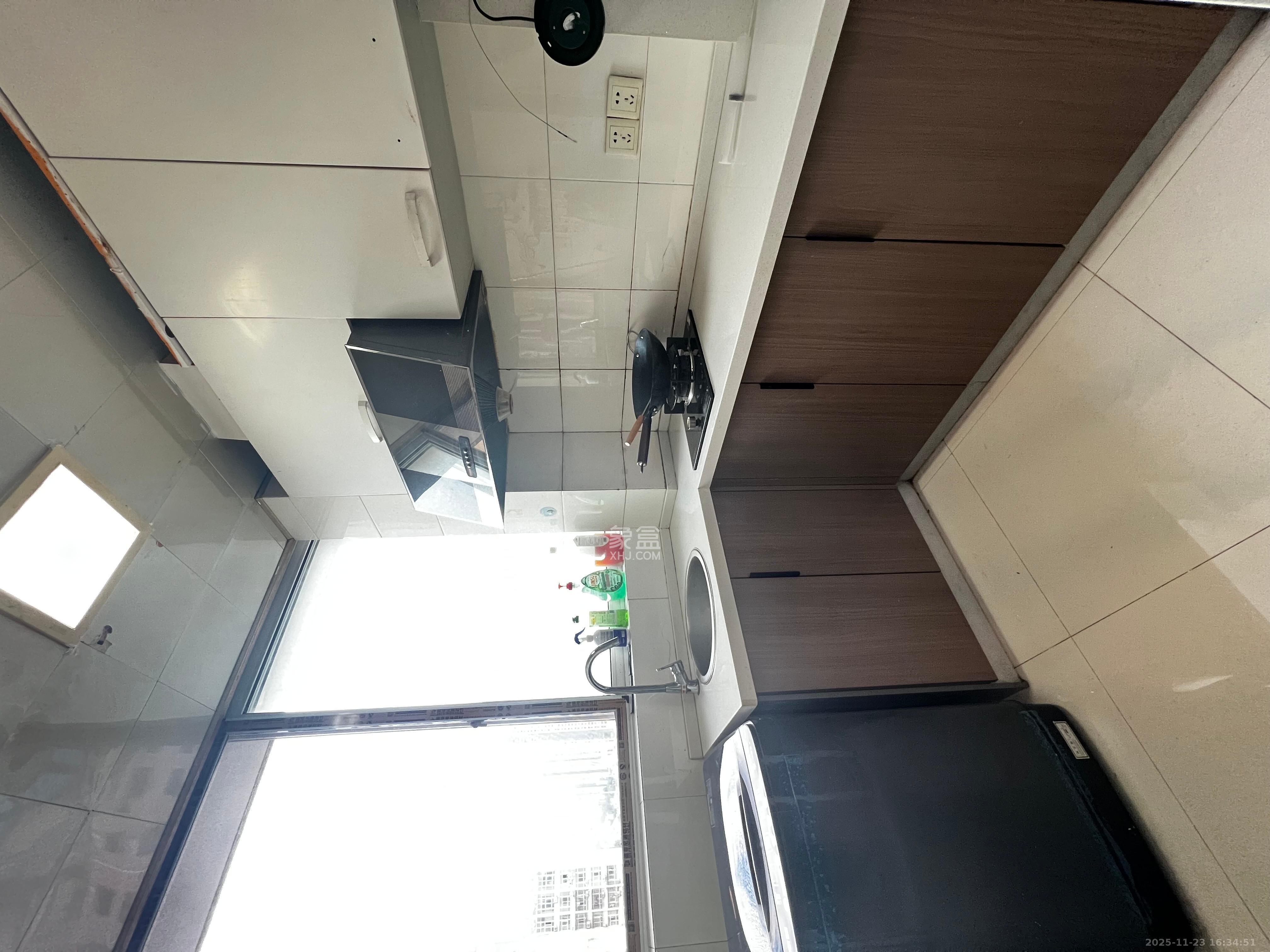 建鸿达现代公寓 1室1厅1卫 1400.0元/月 建鸿达现代公寓 1室1厅1卫 1400.0元/月室内图