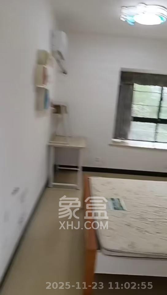 麓枫和苑 2室2厅1卫 2400.0元/月 麓枫和苑 2室2厅1卫 2400.0元/月室内图