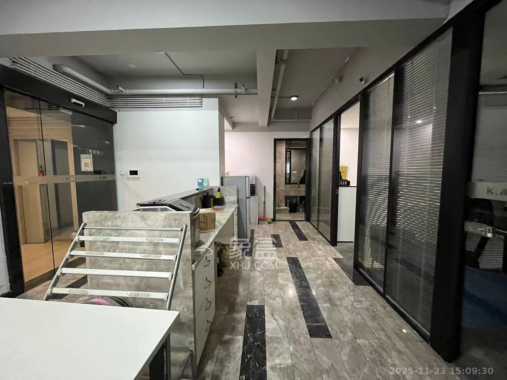 北辰三角洲B1E1区  6室1厅1卫    18000.0元/月室内图