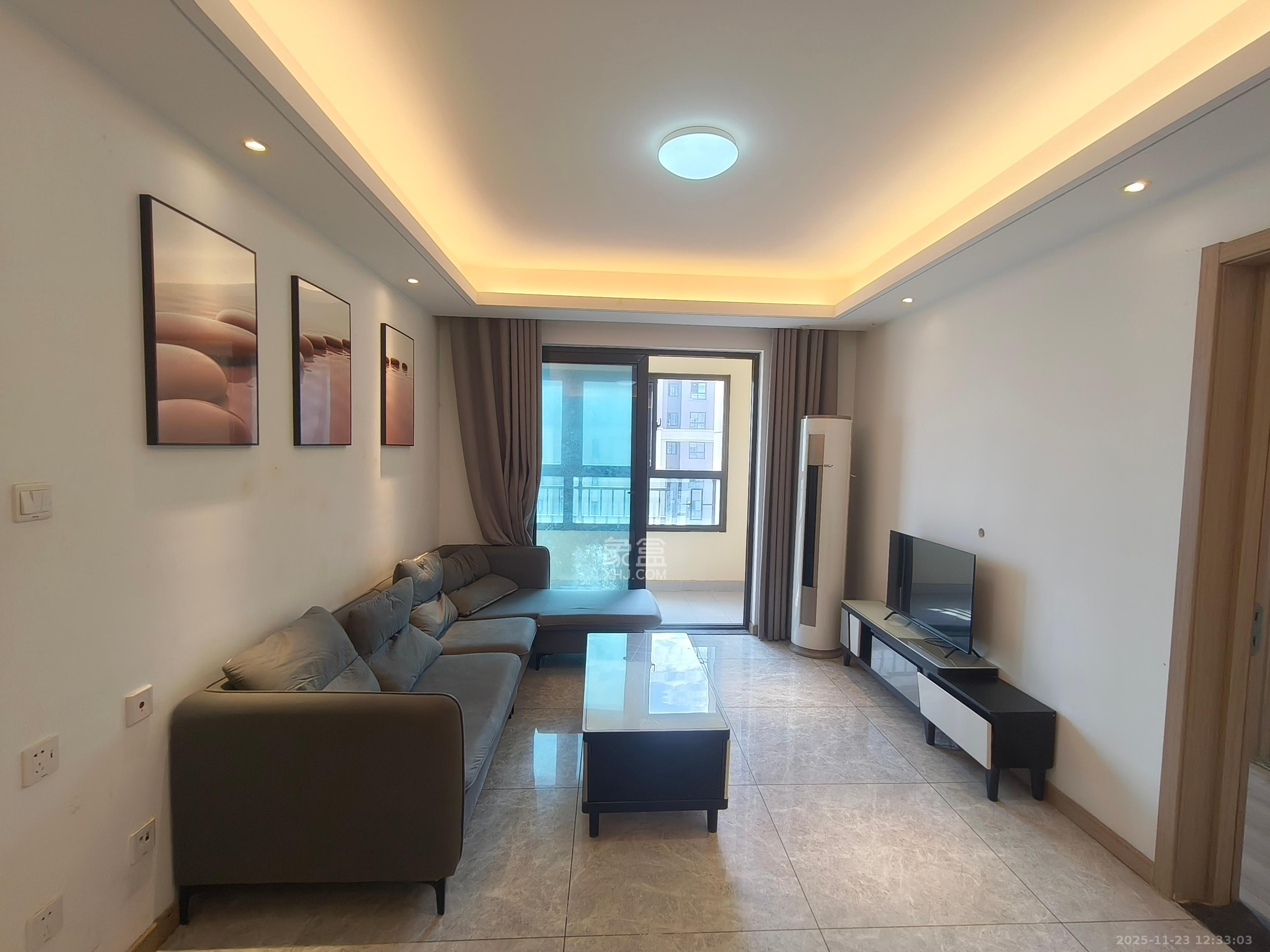 新城和樾（新城和樾公馆）  3室2厅2卫    2200.0元/月