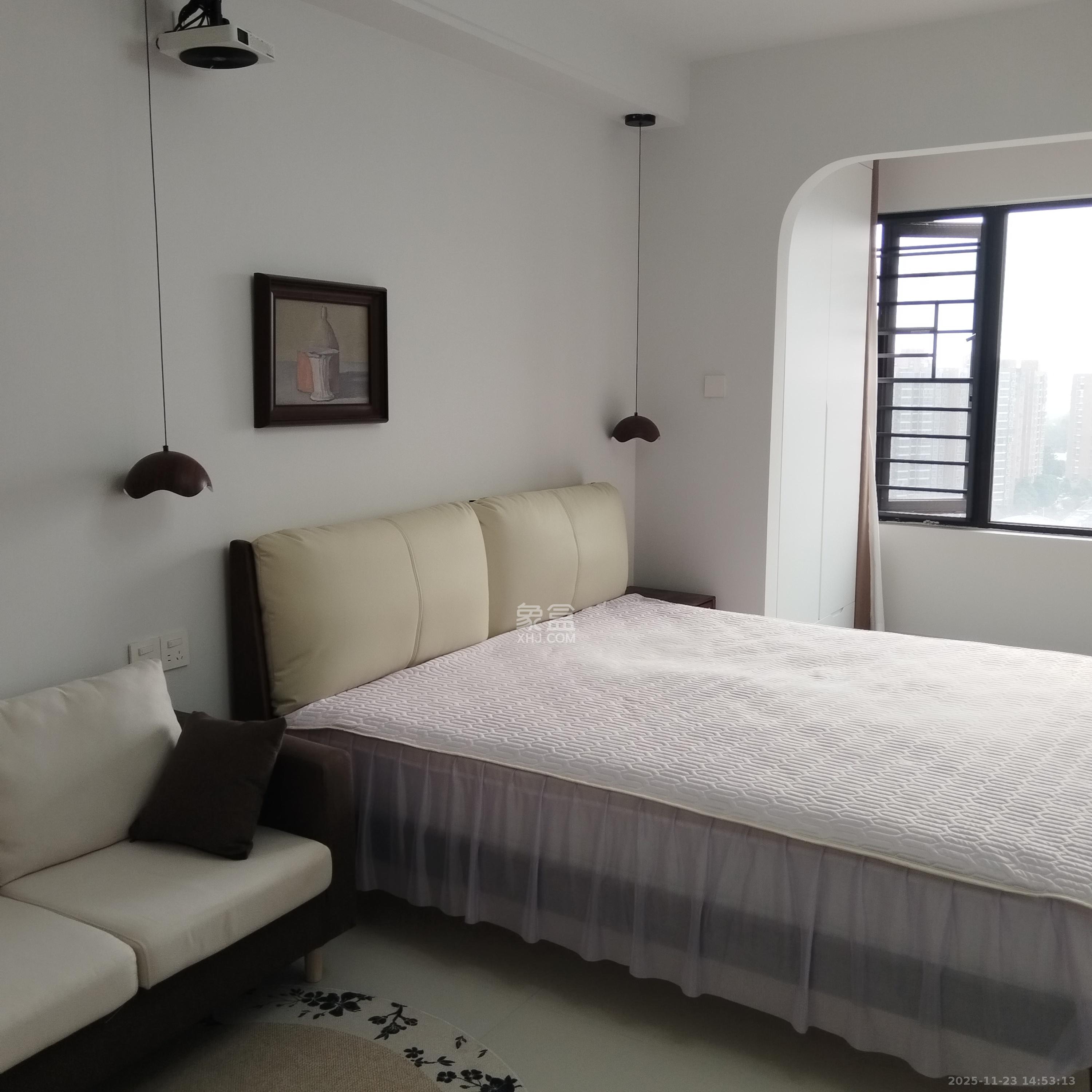 中海珑悦府 1室1厅1卫 1300.0元/月 中海珑悦府 1室1厅1卫 1300.0元/月室内图