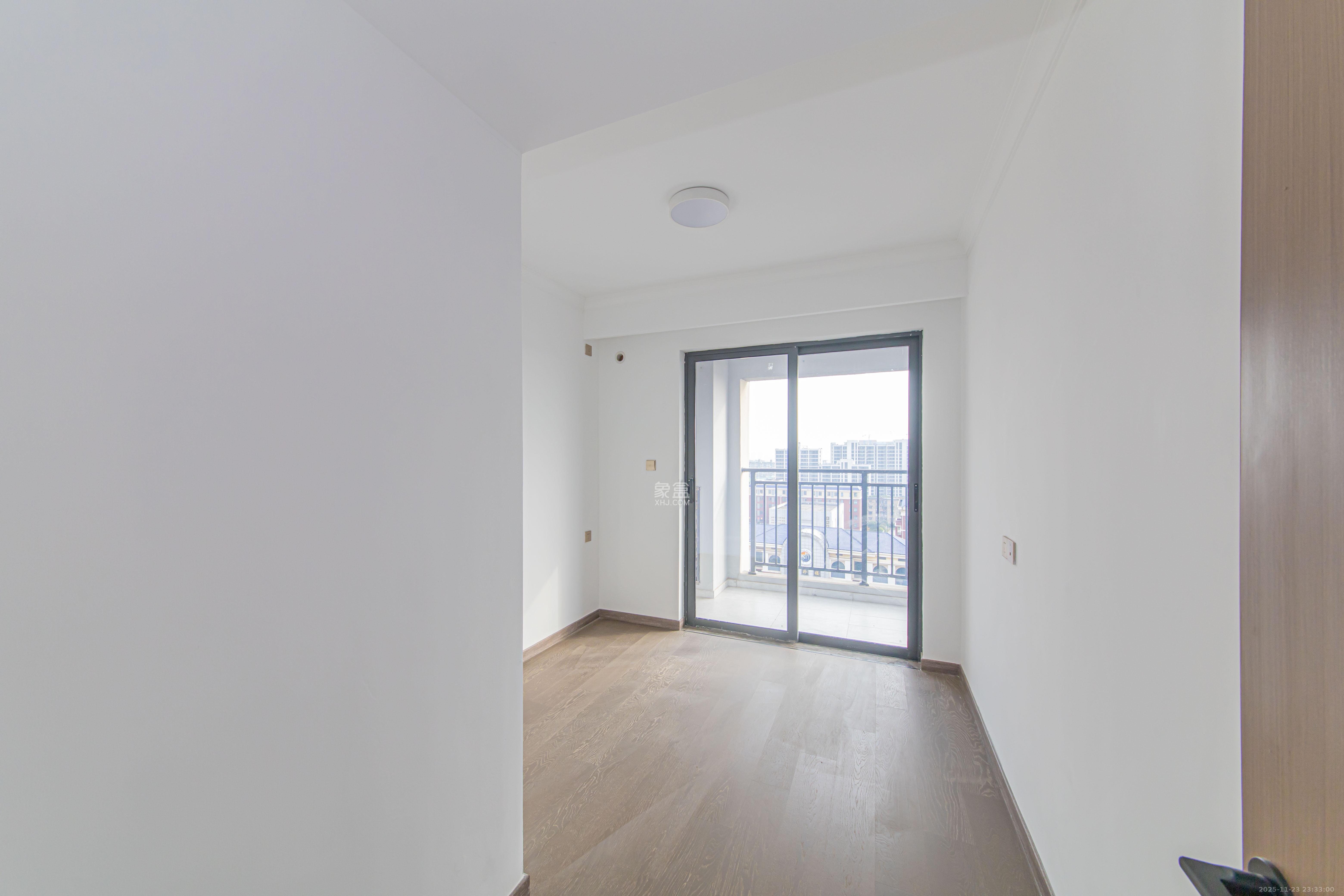 江悦和鸣 4室2厅2卫 229.0万 江悦和鸣 4室2厅2卫 229.0万卧室