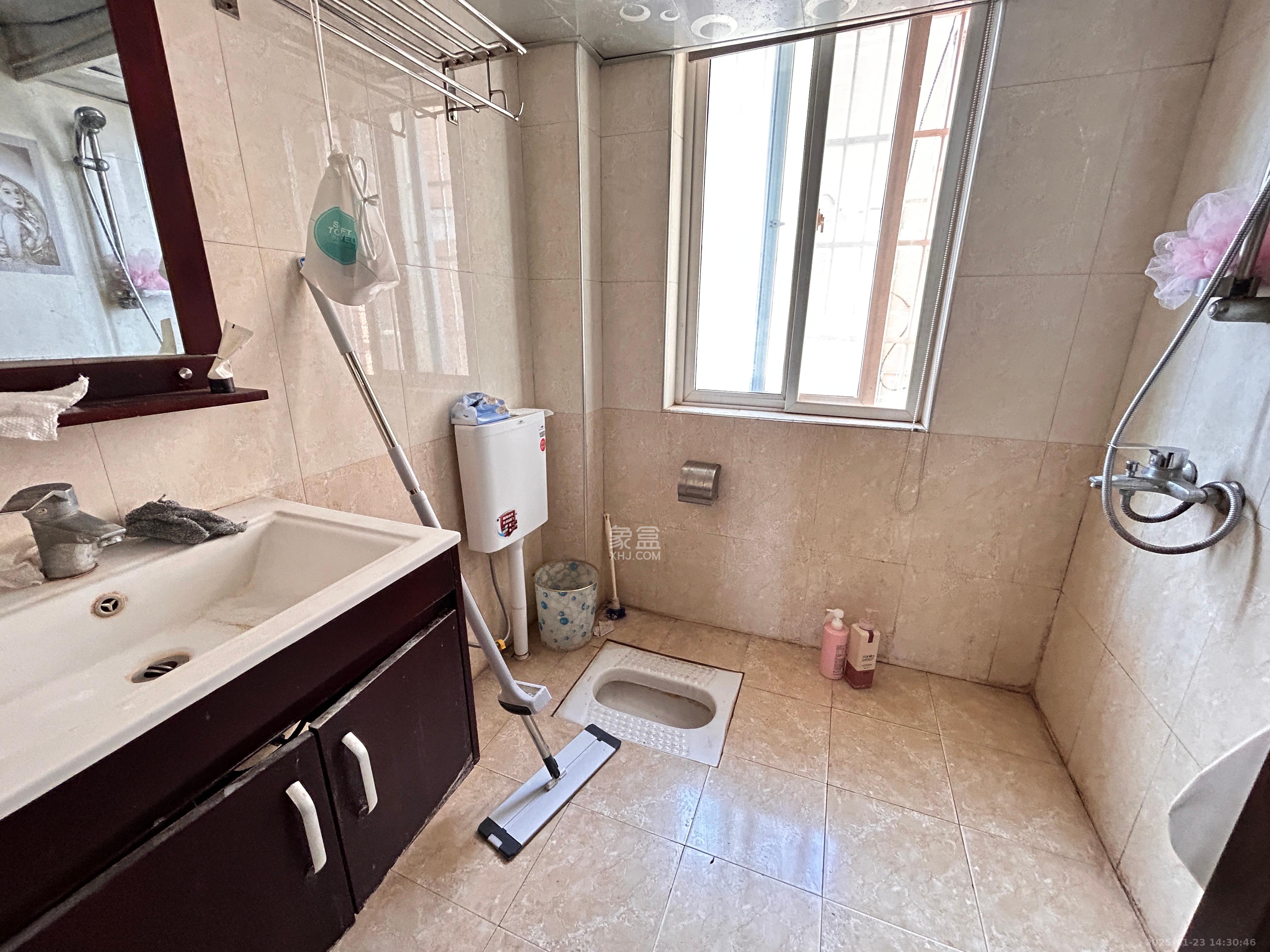 景环小区  1室0厅0卫    1350.0元/月室内图