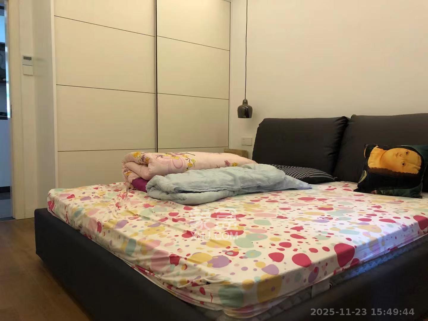 托斯卡纳洋房高层  4室2厅3卫    6000.0元/月室内图