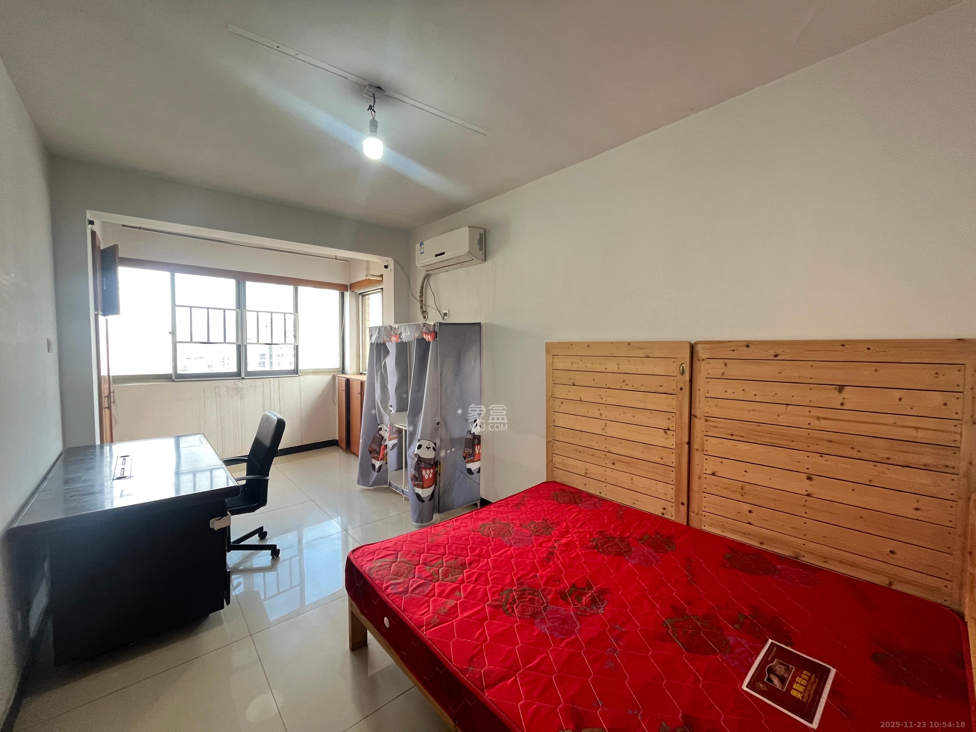 天泽大厦  2室1厅1卫    2000.0元/月室内图