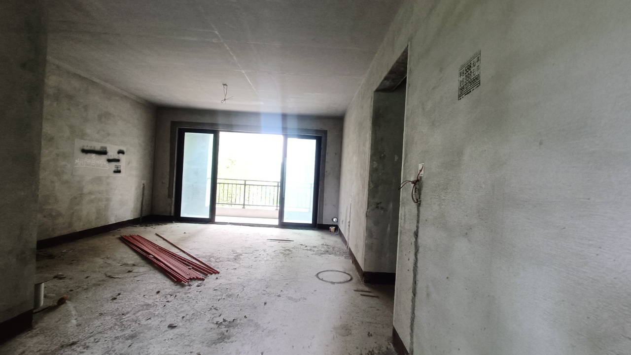 碧桂园锦岸 4室2厅2卫 58.0万 碧桂园锦岸 4室2厅2卫 58.0万室内图