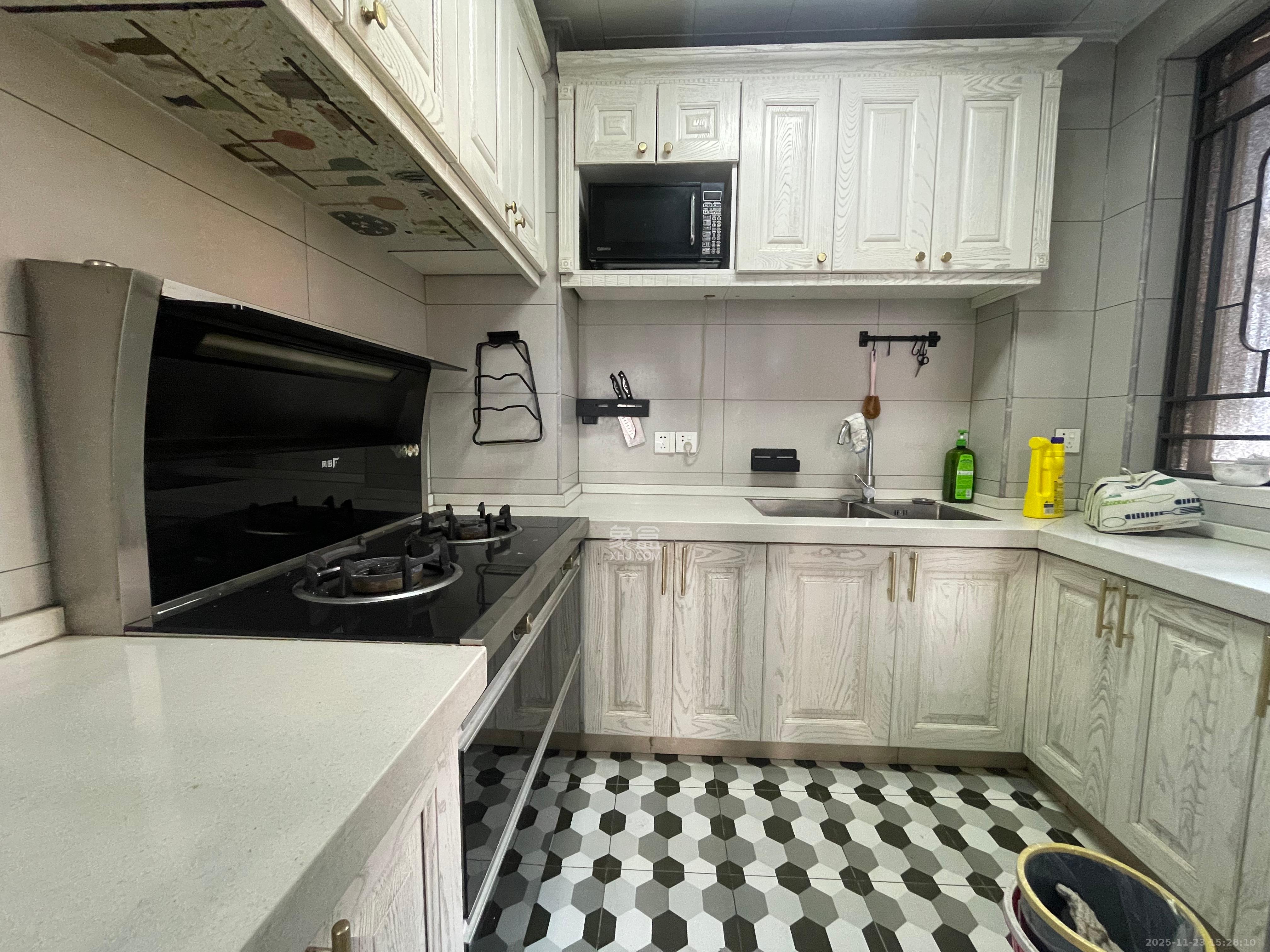 湖湘奥林匹克花园  2室2厅1卫    2000.0元/月室内图