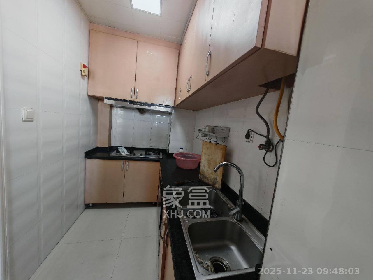 世嘉国际华城 2室1厅1卫 2200.0元/月 世嘉国际华城 2室1厅1卫 2200.0元/月室内图