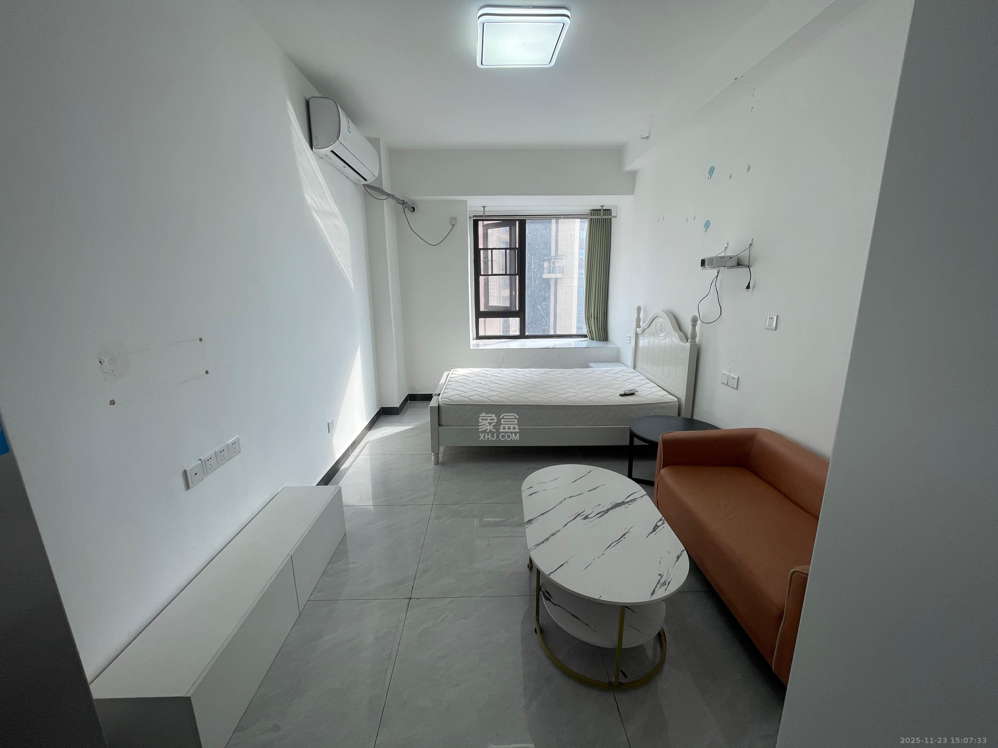 保利海德公园 1室1厅1卫 1700.0元/月 保利海德公园 1室1厅1卫 1700.0元/月室内图