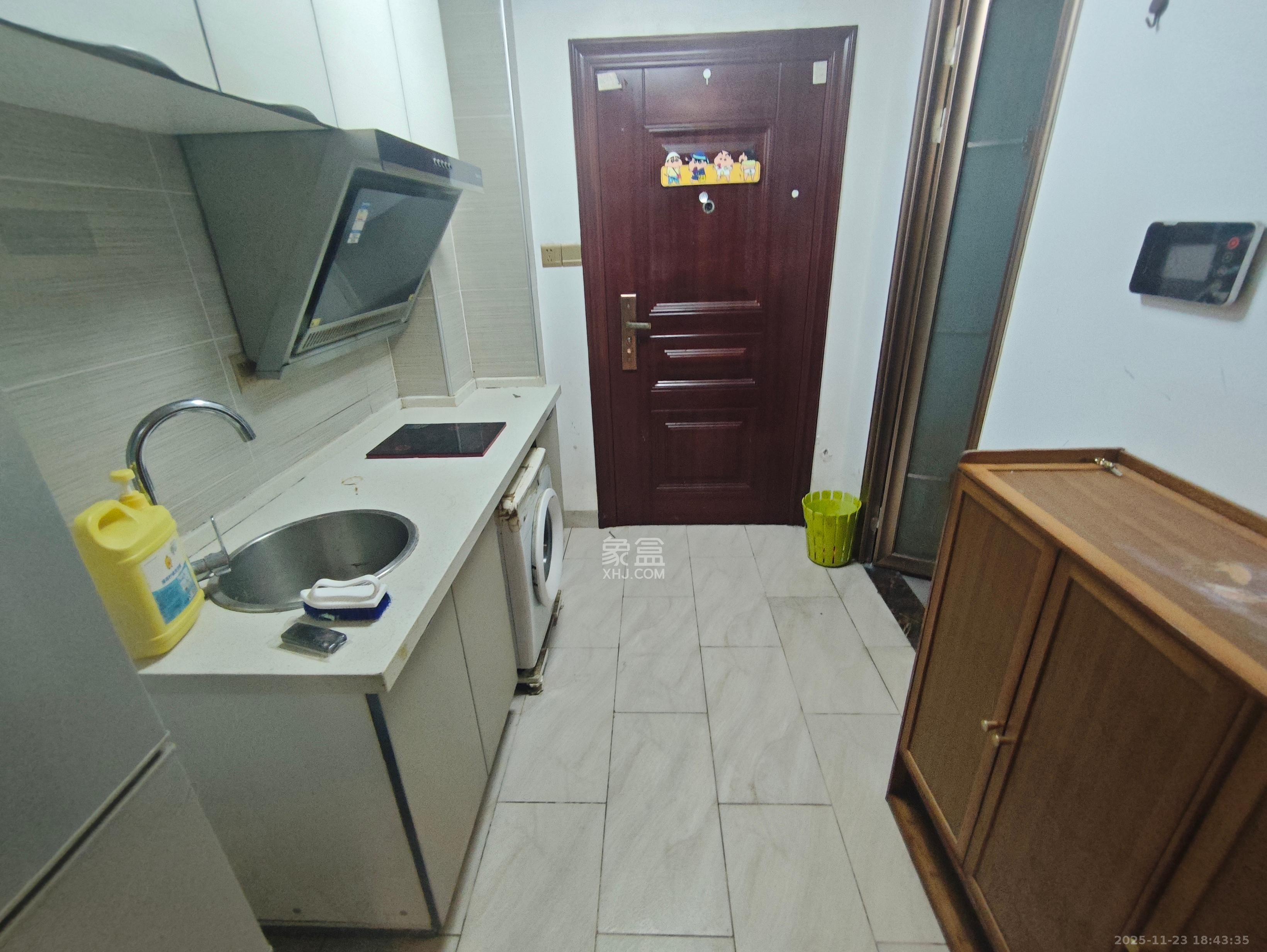 旭辉御府   41.43㎡      1300.0元/月室内图