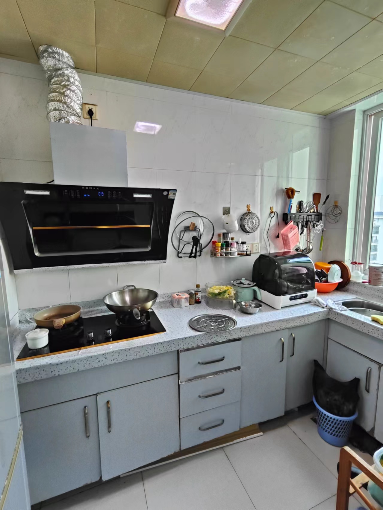 华宝雅苑 2室2厅1卫 2400.0元/月 华宝雅苑 2室2厅1卫 2400.0元/月室内图