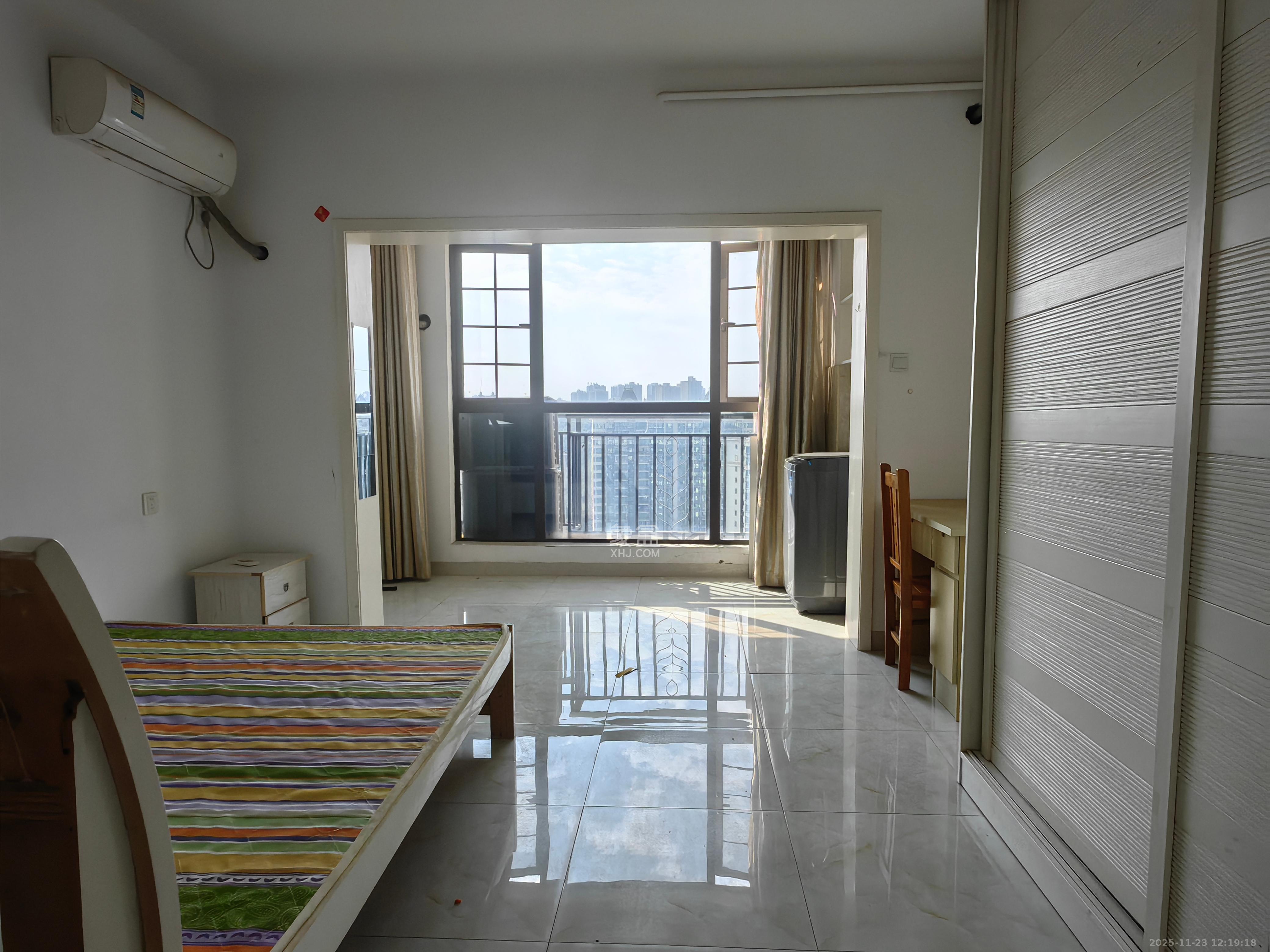 宏聚地中海 2室2厅2卫 1600.0元/月 宏聚地中海 2室2厅2卫 1600.0元/月室内图