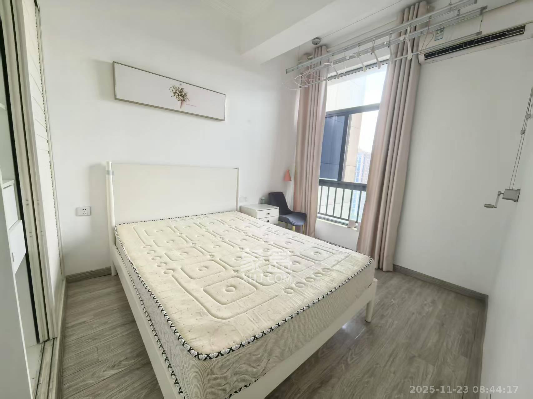 江南华府  1室1厅1卫    2100.0元/月室内图