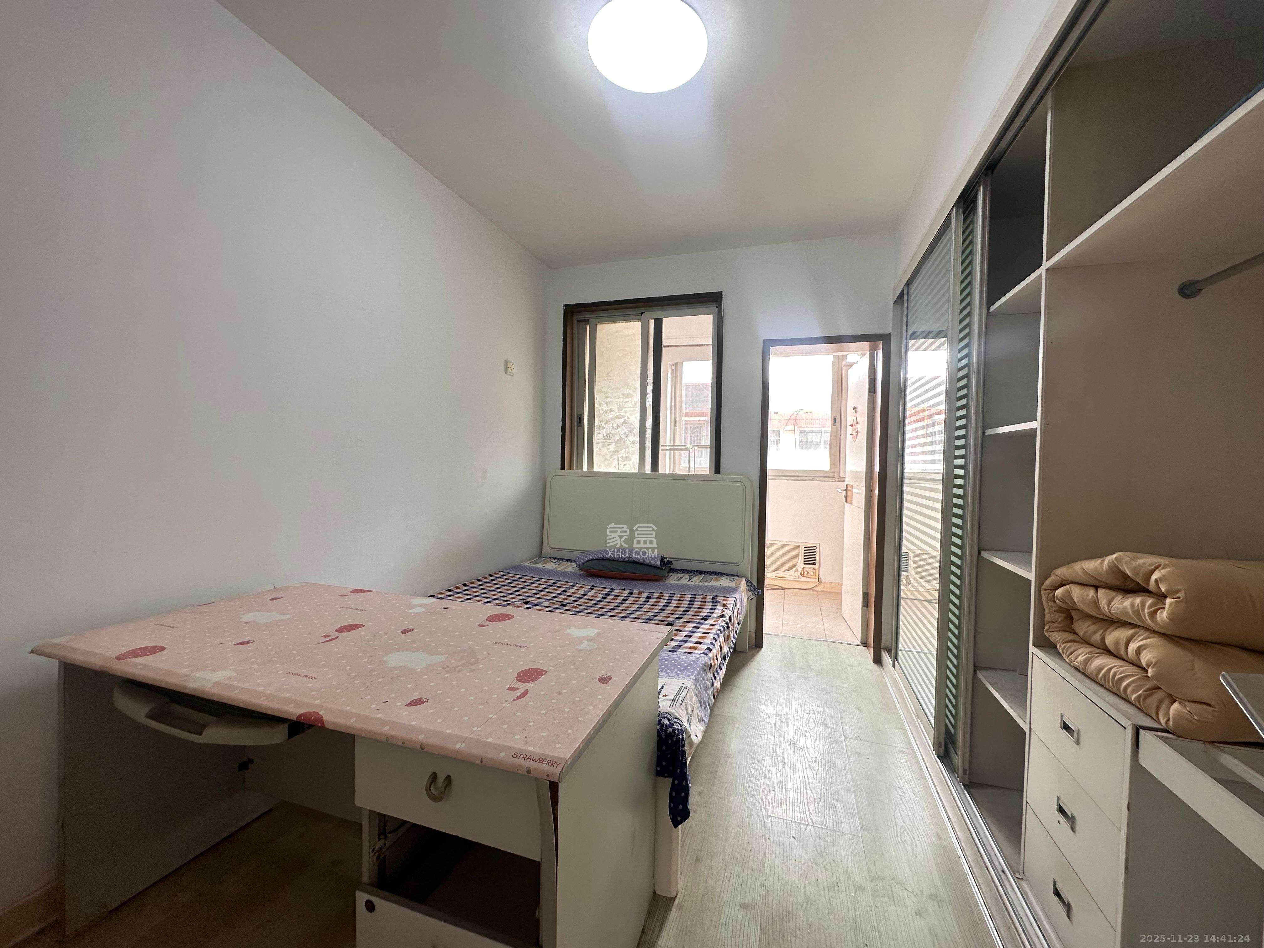 湘计花园 3室2厅2卫 1800.0元/月 湘计花园 3室2厅2卫 1800.0元/月室内图