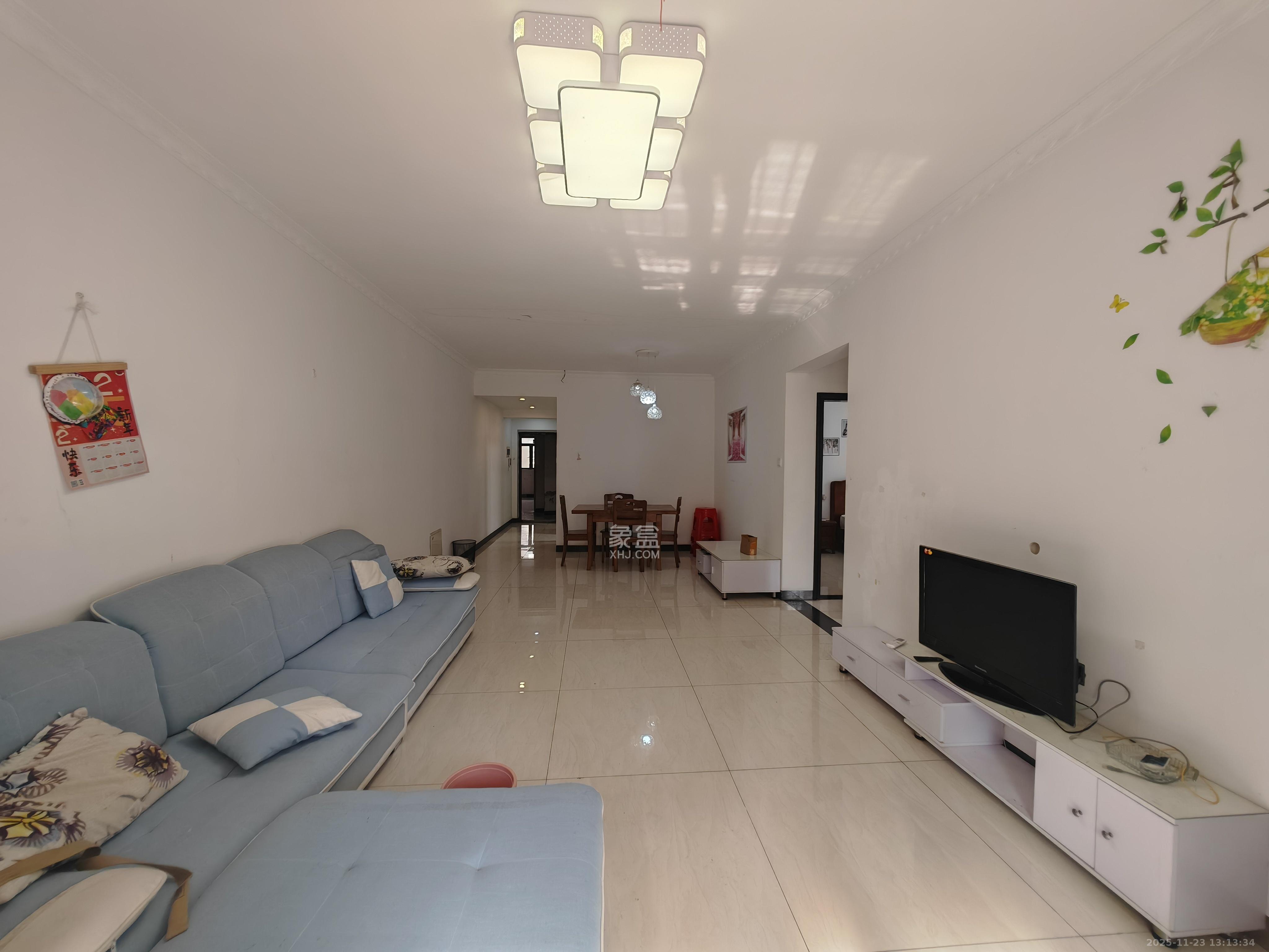 天骄福邸  2室2厅2卫    2600.0元/月室内图