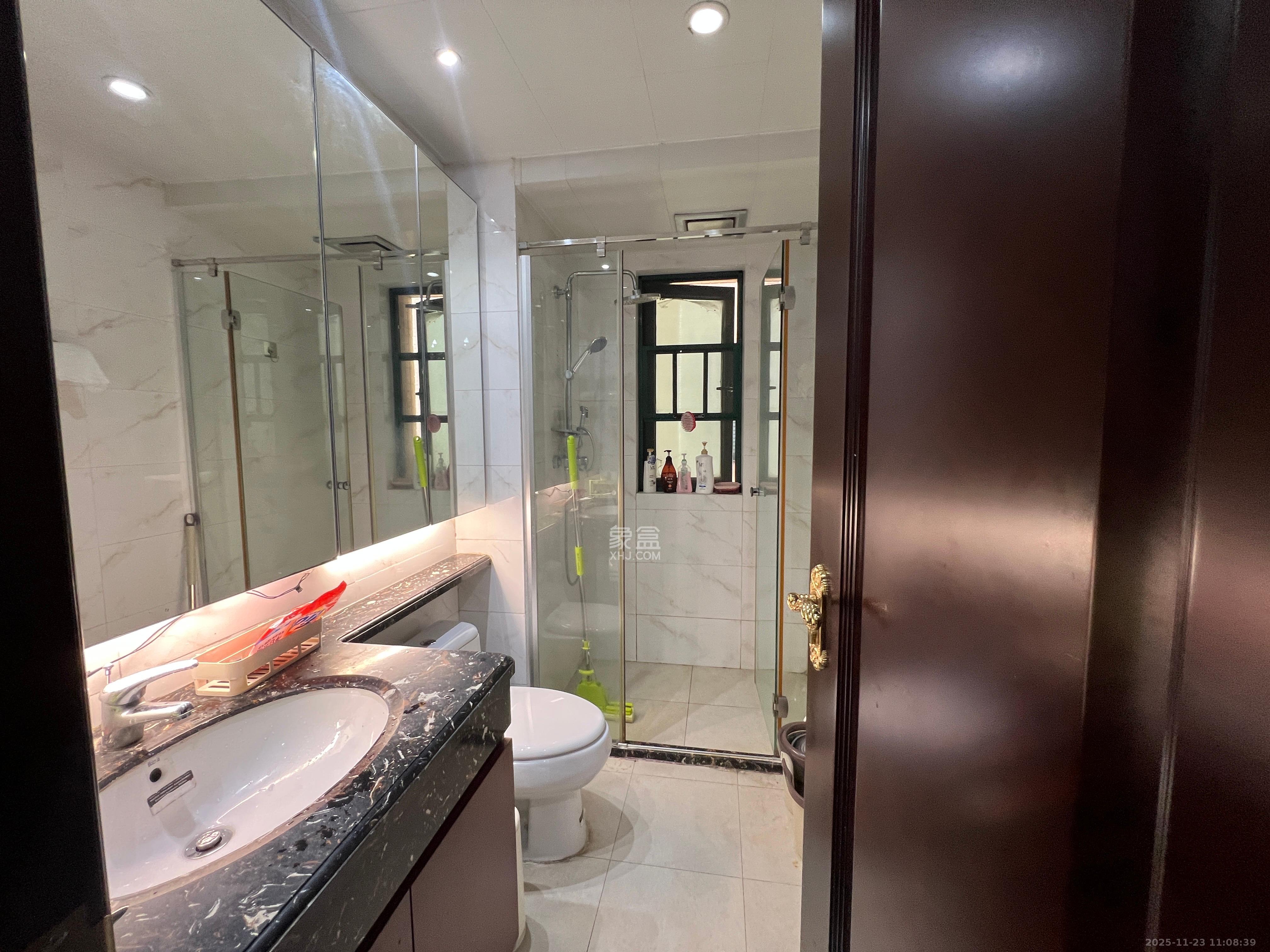 恒大雅苑  2室2厅1卫    2500.0元/月室内图