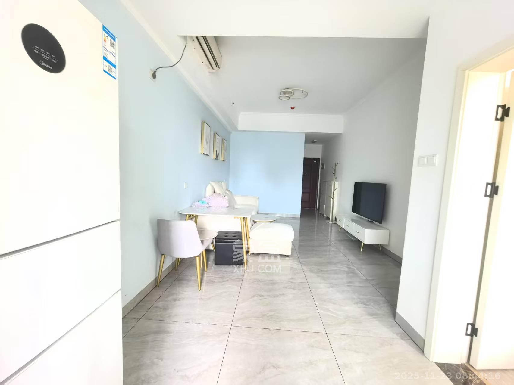 江南华府 1室1厅1卫 2100.0元/月 江南华府 1室1厅1卫 2100.0元/月室内图