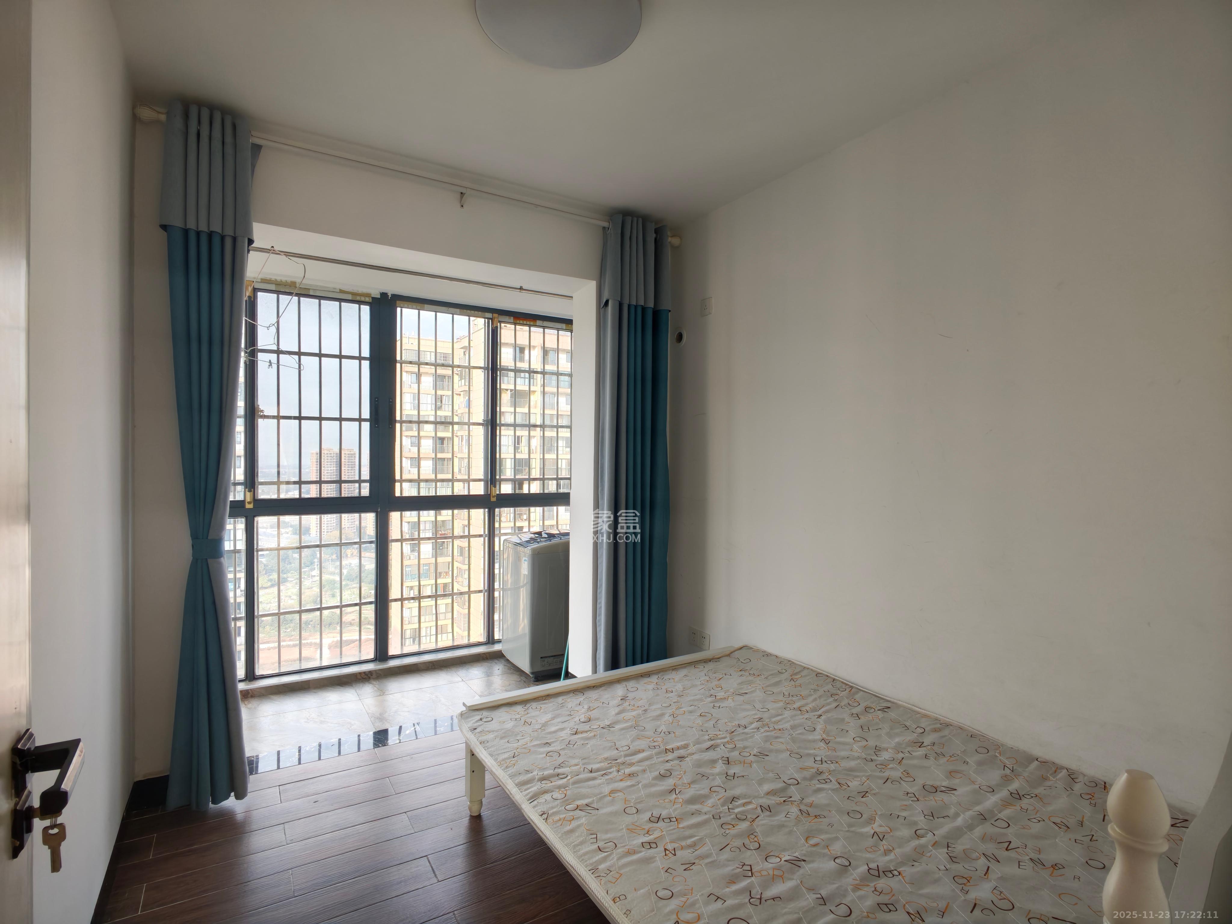 和悦城(蟠龙景苑)  3室2厅1卫    1650.0元/月室内图