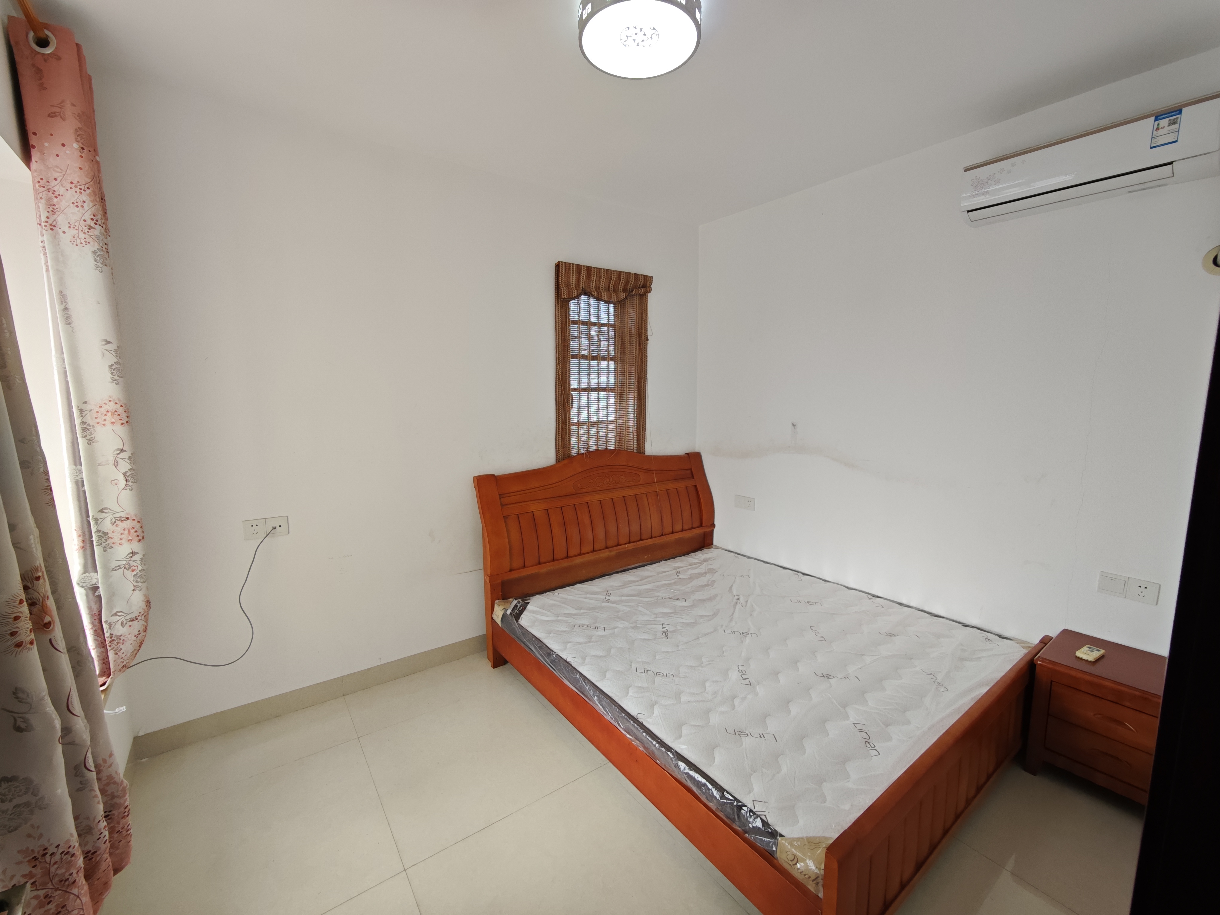 滨江绿都 2室1厅1卫 2300.0元/月 滨江绿都 2室1厅1卫 2300.0元/月室内图