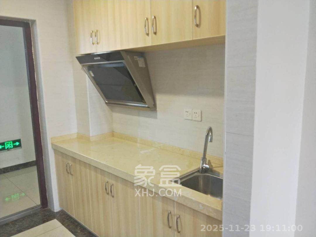 叠彩兰亭 1室0厅0卫 1200.0元/月 叠彩兰亭 1室0厅0卫 1200.0元/月室内图