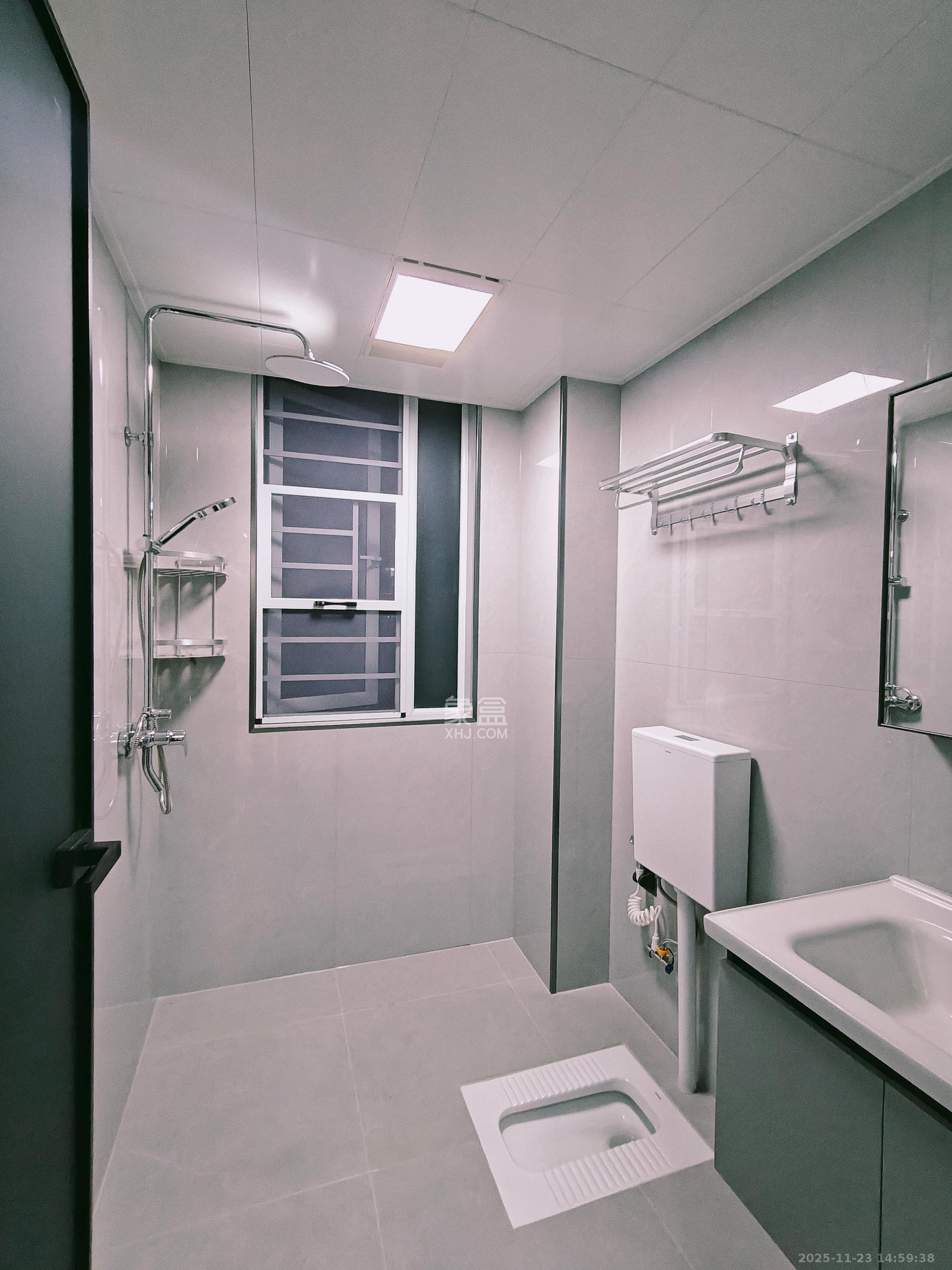 新宇东升家园 3室2厅1卫 2400.0元/月 新宇东升家园 3室2厅1卫 2400.0元/月室内图