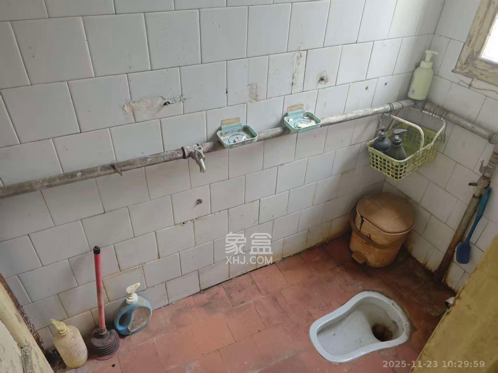 静谧园  2室1厅1卫    1000.0元/月室内图