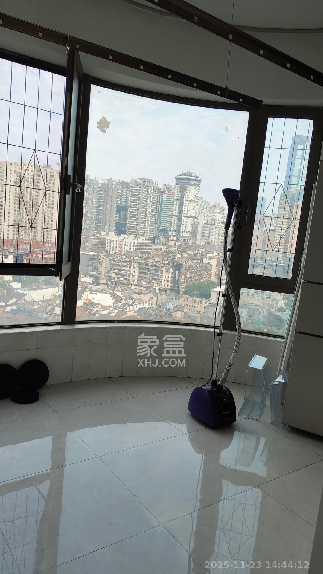 汀兰雅苑  1室1厅1卫    2580.0元/月室内图